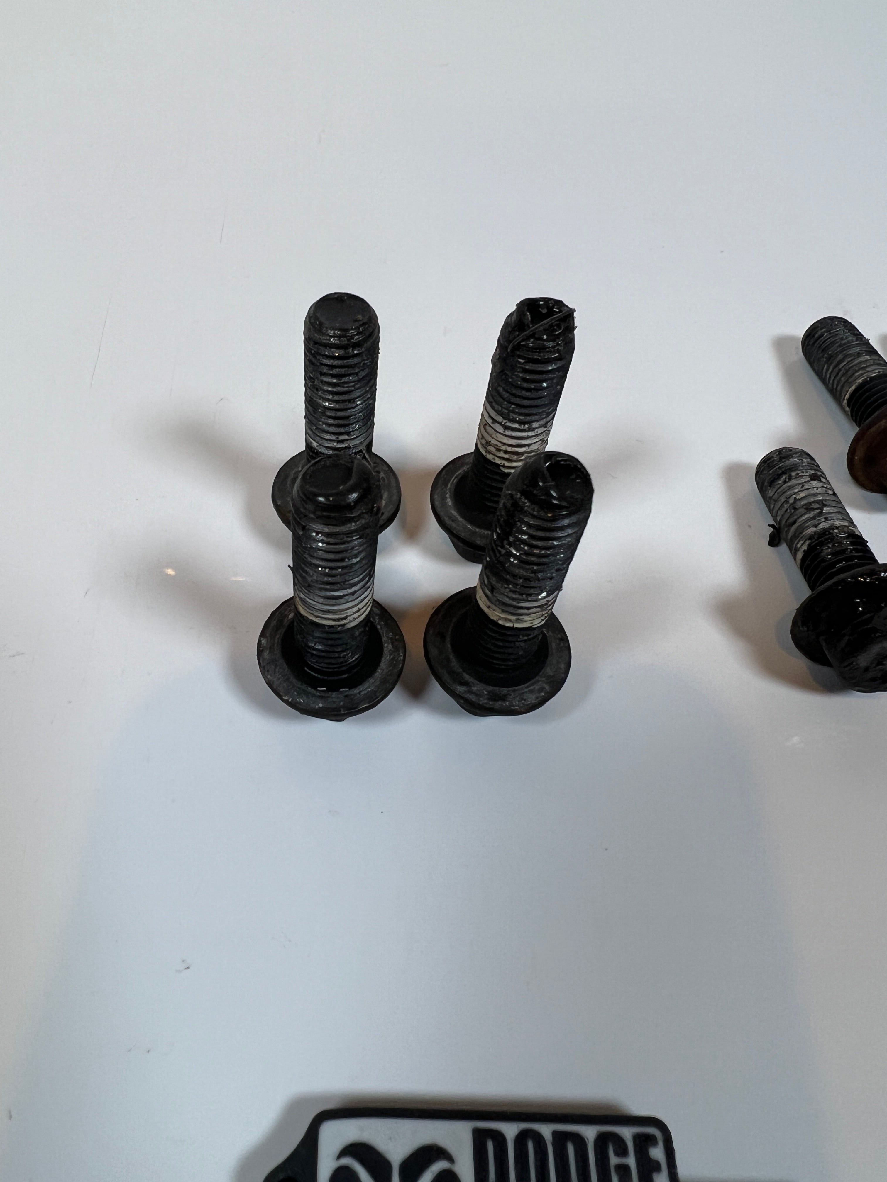 2003-2009 Dodge Ram 2500 3500 271D 273D Transfer Case Tail Housing Bolts 8Qty