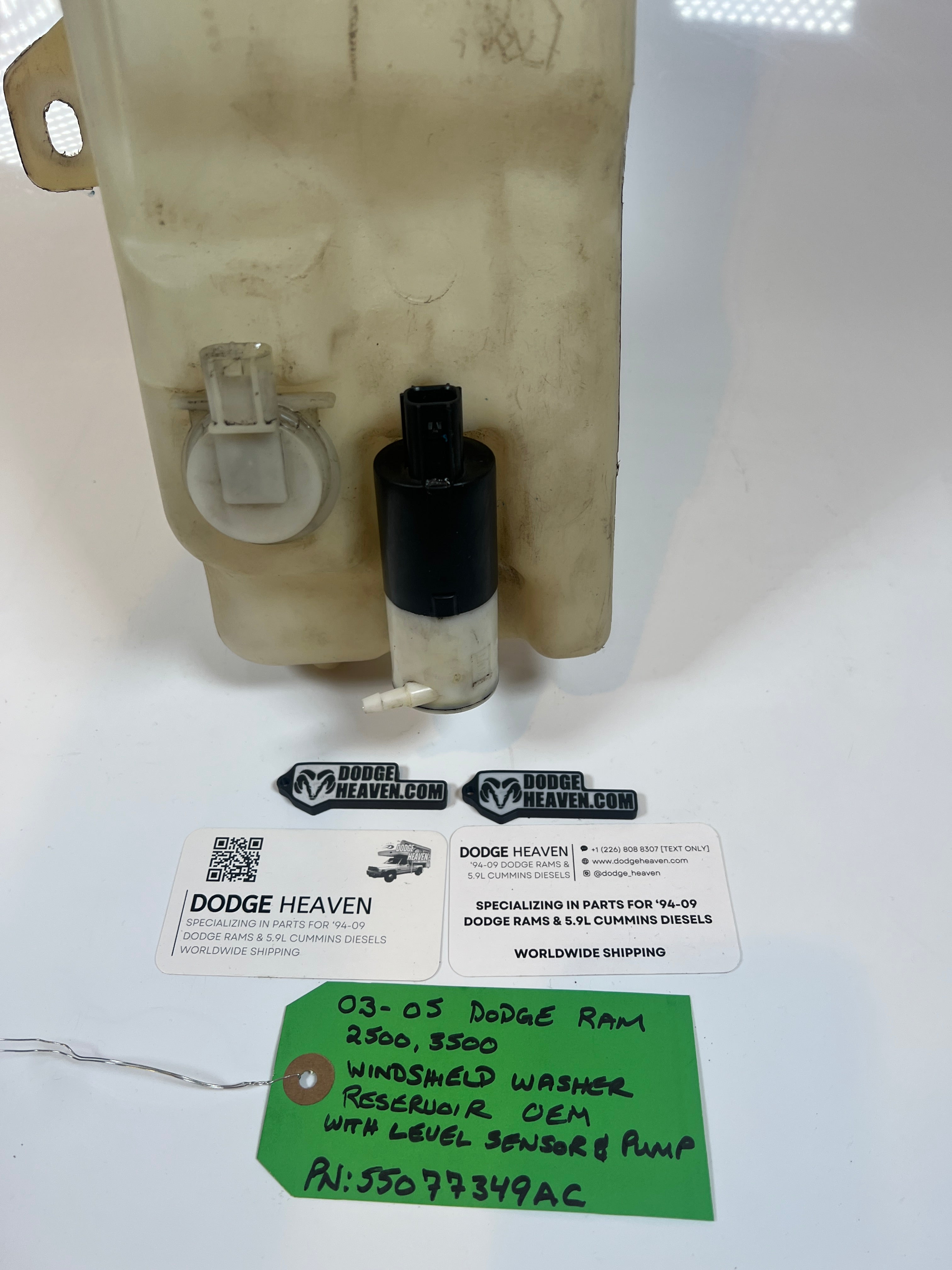 2003-2005 Dodge Ram Windshield Washer Reservoir & Pump