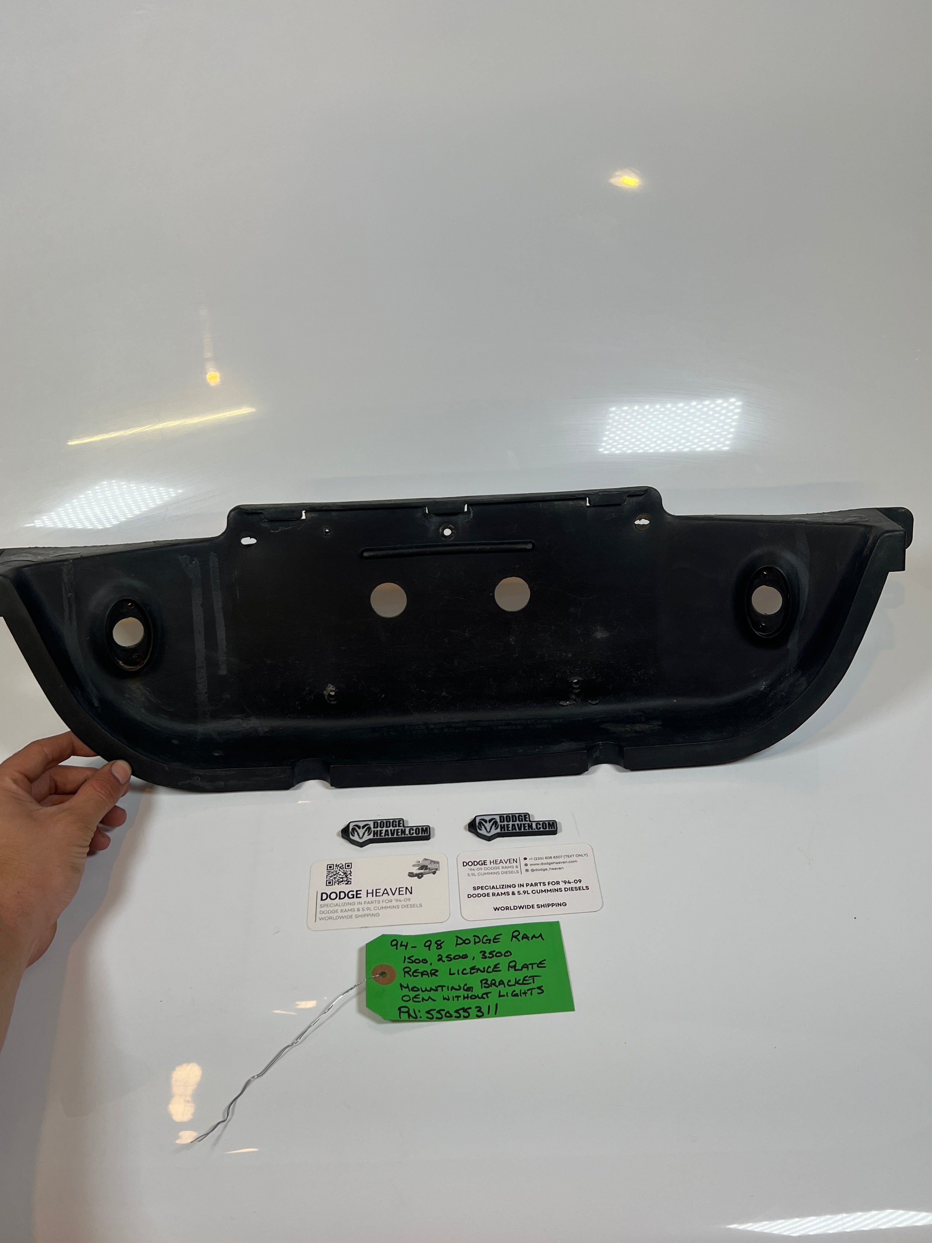 1994-1998 Dodge Ram Rear License Plate Mounting Bracket 1500-3500