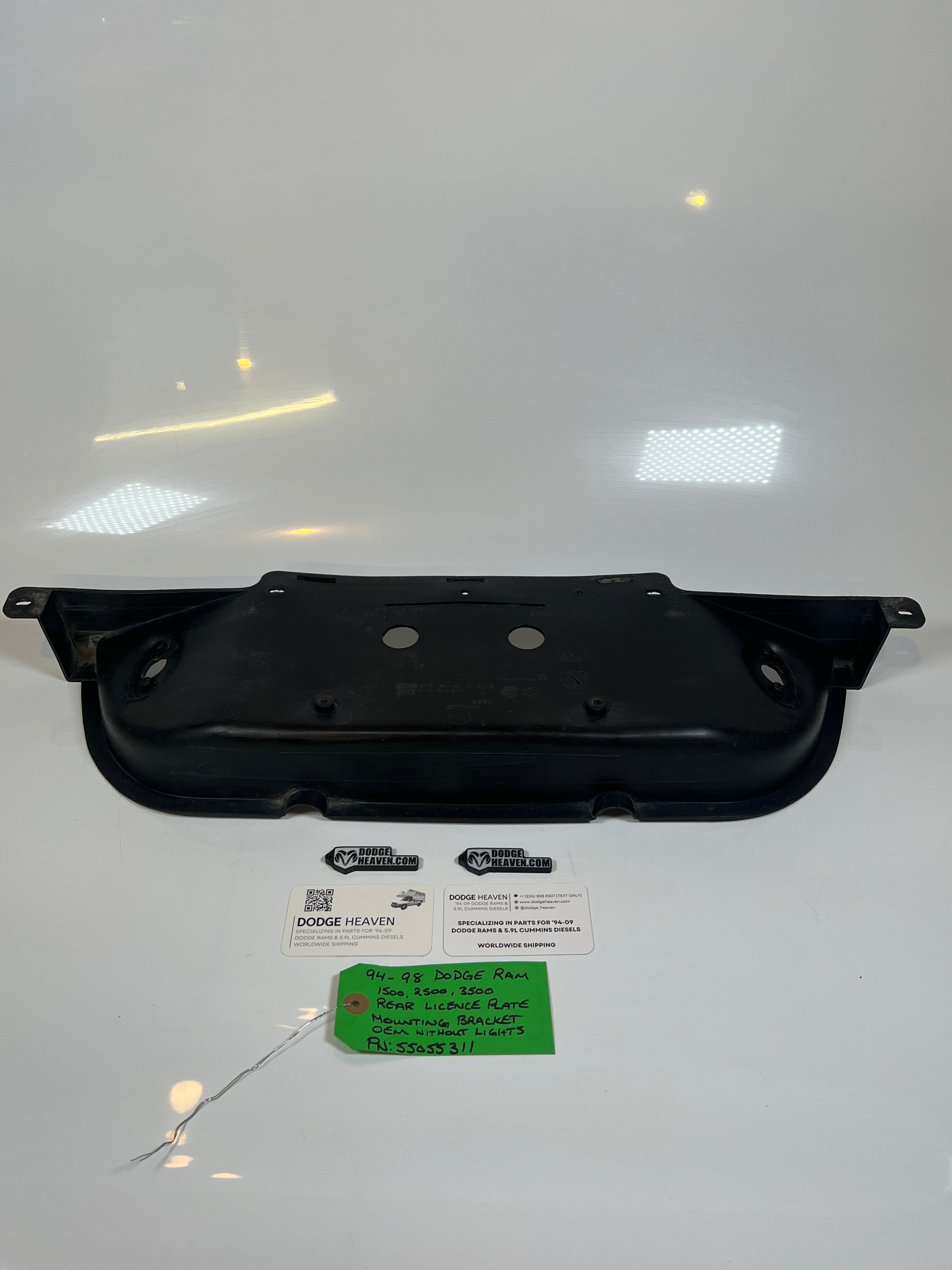 1994-1998 Dodge Ram Rear License Plate Mounting Bracket 1500-3500