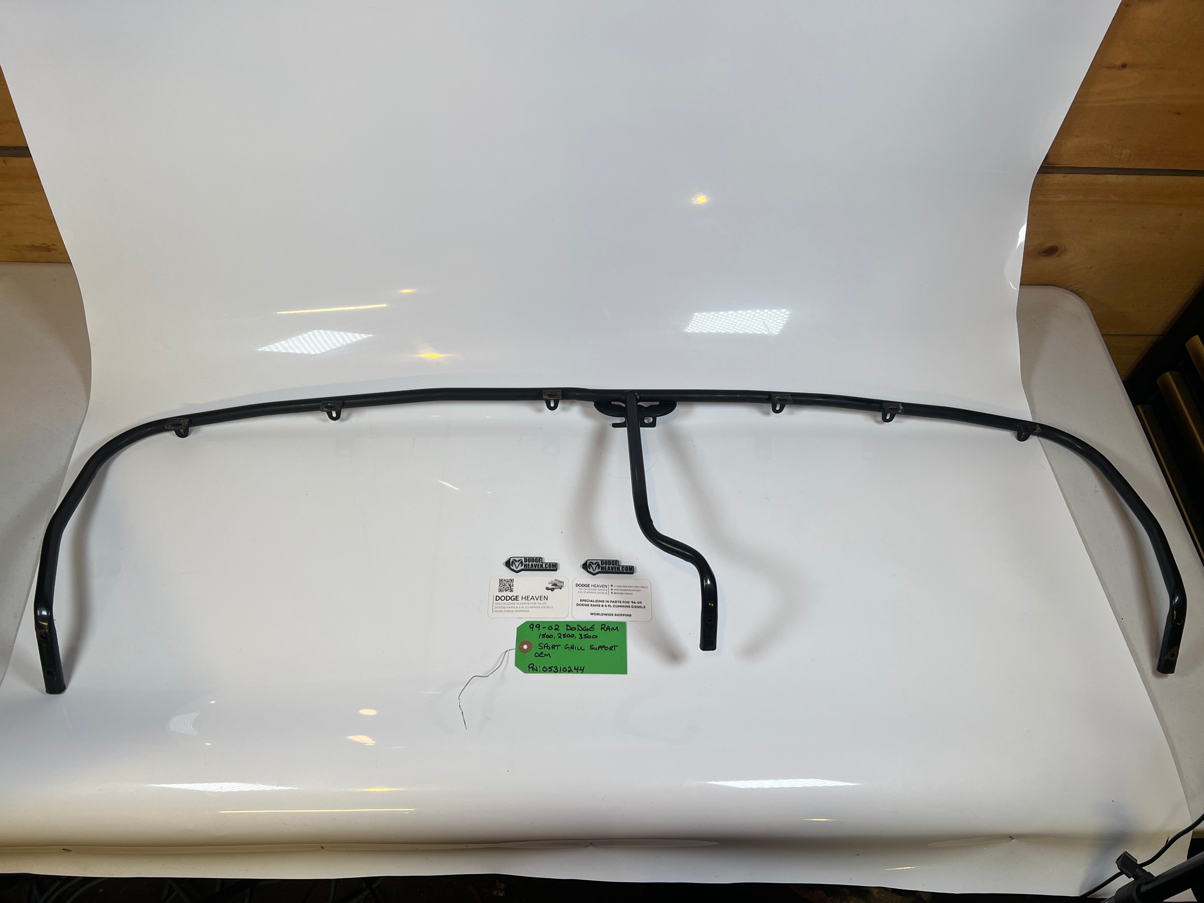 1999-2002 Dodge Ram Sport Grille Support Bracket 1500 2500 3500