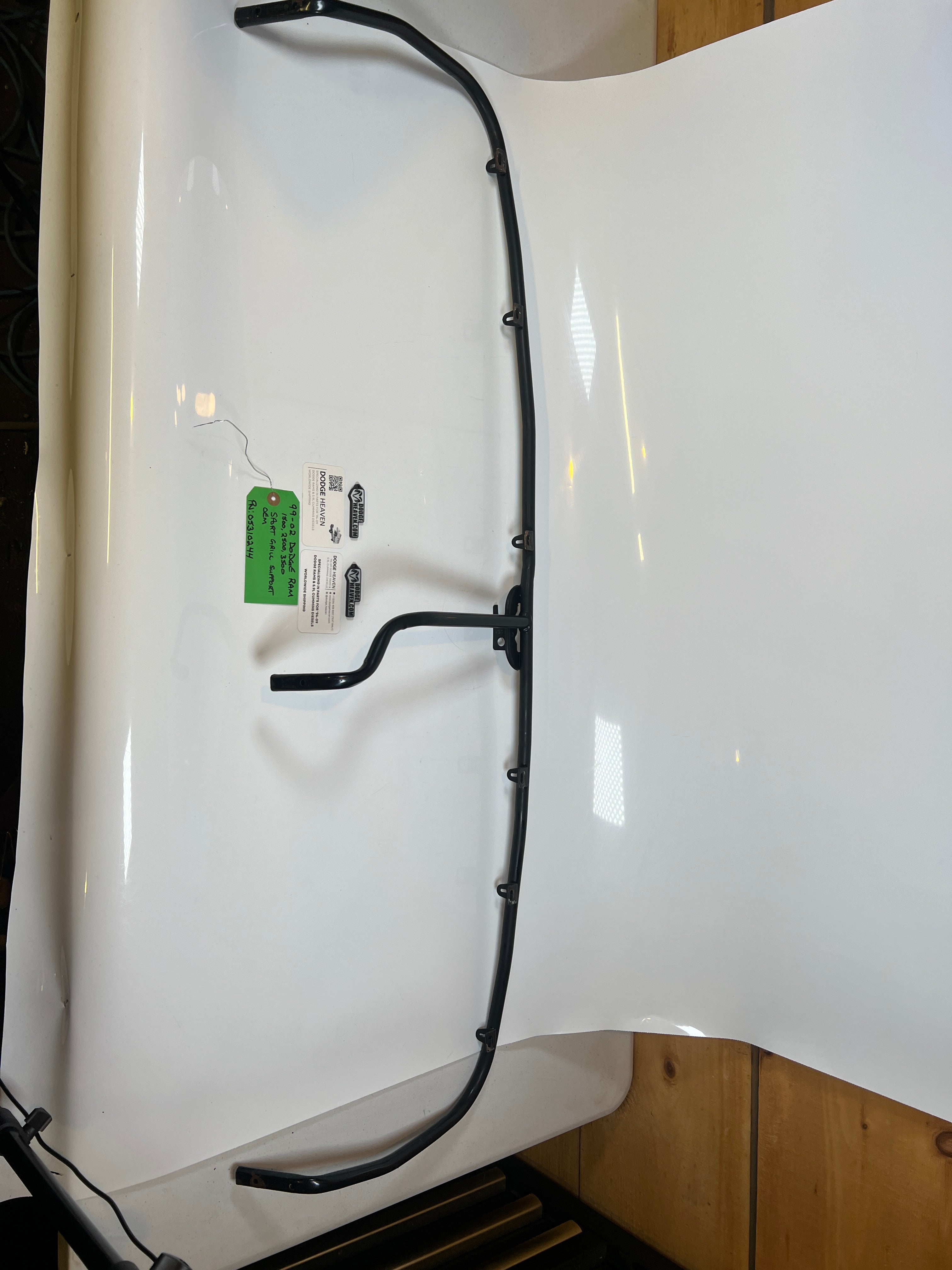 1999-2002 Dodge Ram Sport Grille Support Bracket 1500 2500 3500