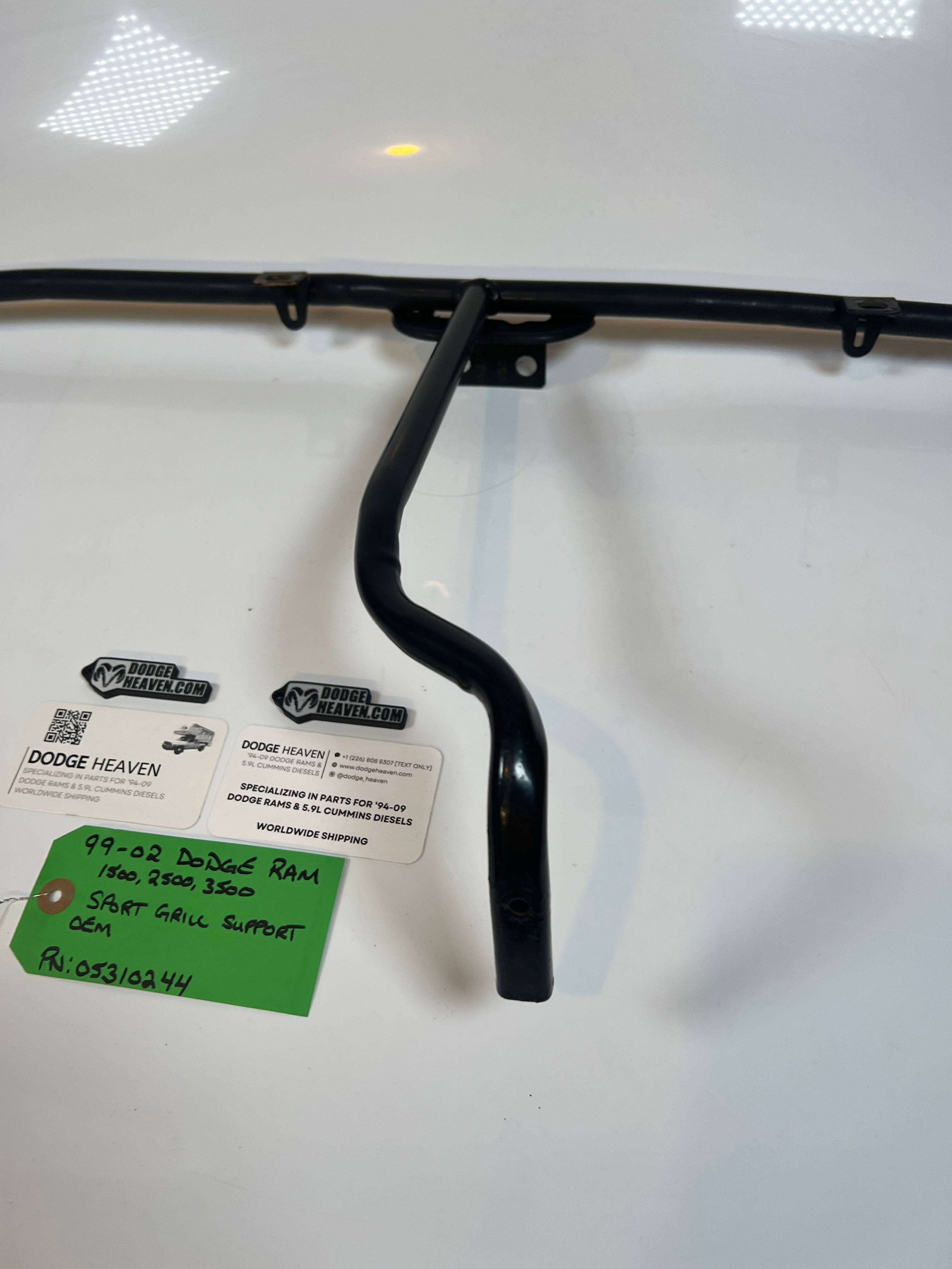 1999-2002 Dodge Ram Sport Grille Support Bracket 1500 2500 3500