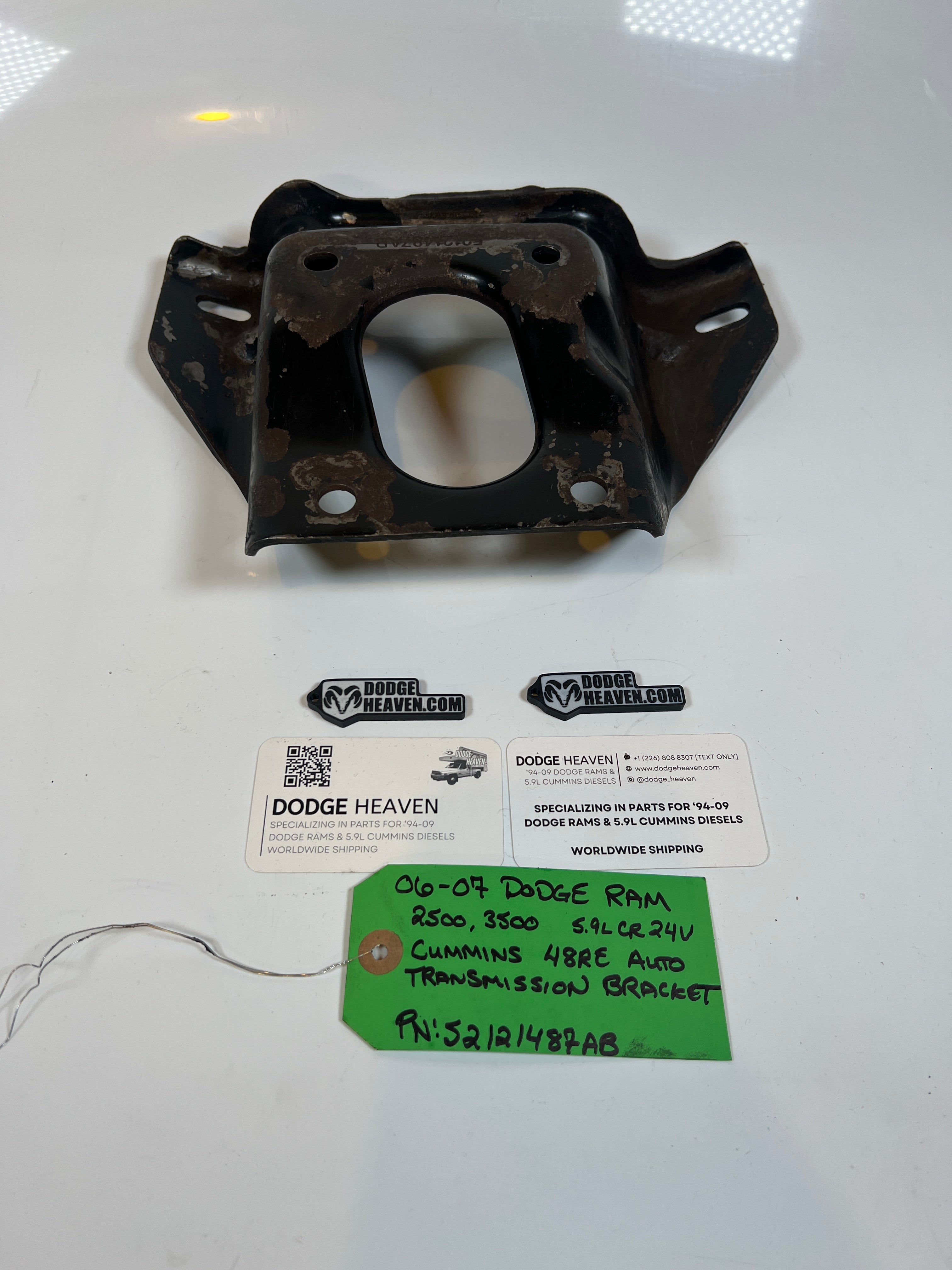 2006-2007 Dodge Ram Cummins 48RE Automatic transmission Bracket 2500 3500