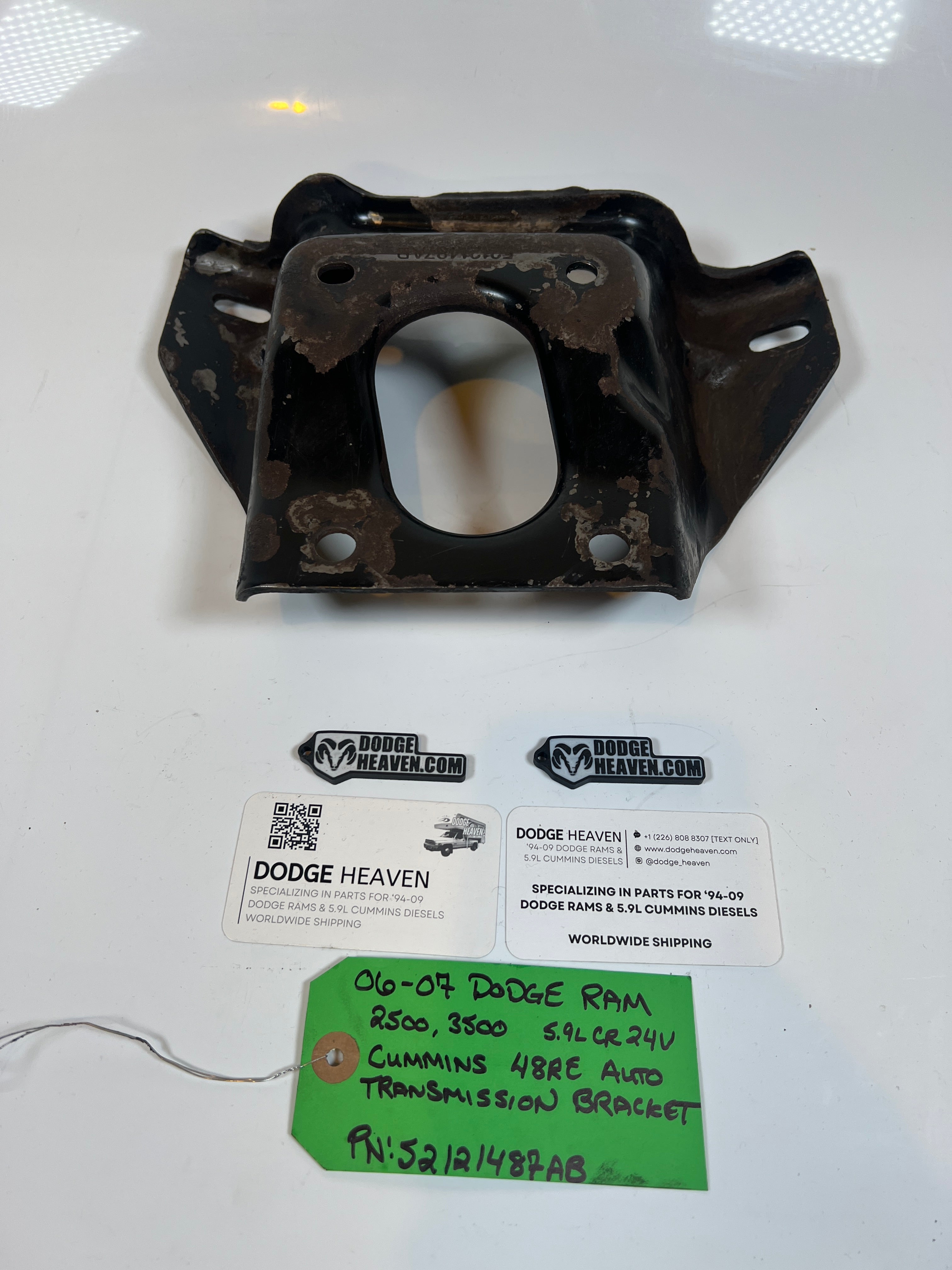 2006-2007 Dodge Ram Cummins 48RE Automatic transmission Bracket 2500 3500