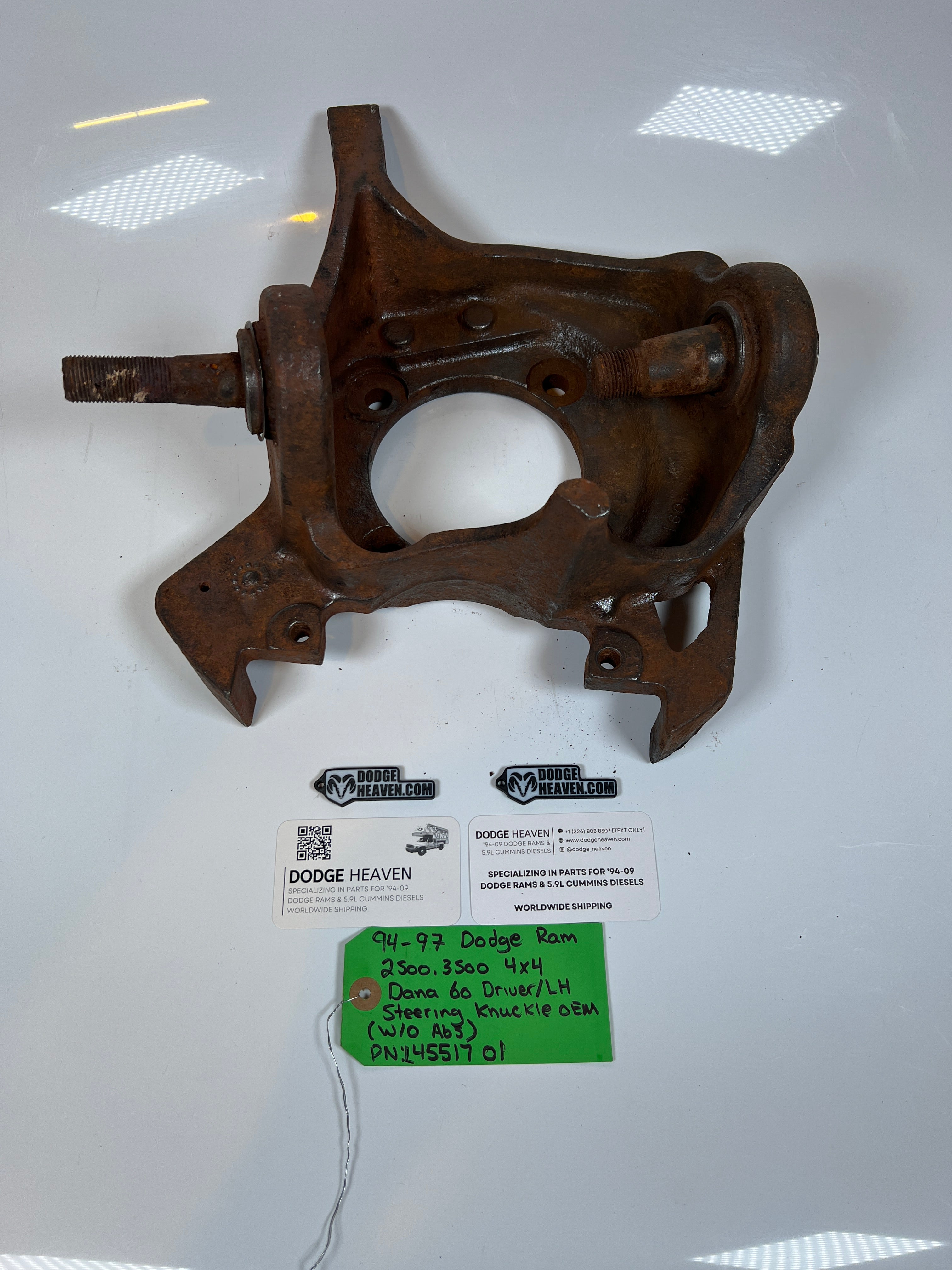 1994-1997 Dodge Ram 2500 3500 Dana 60 4x4 Steering Knuckle Driver