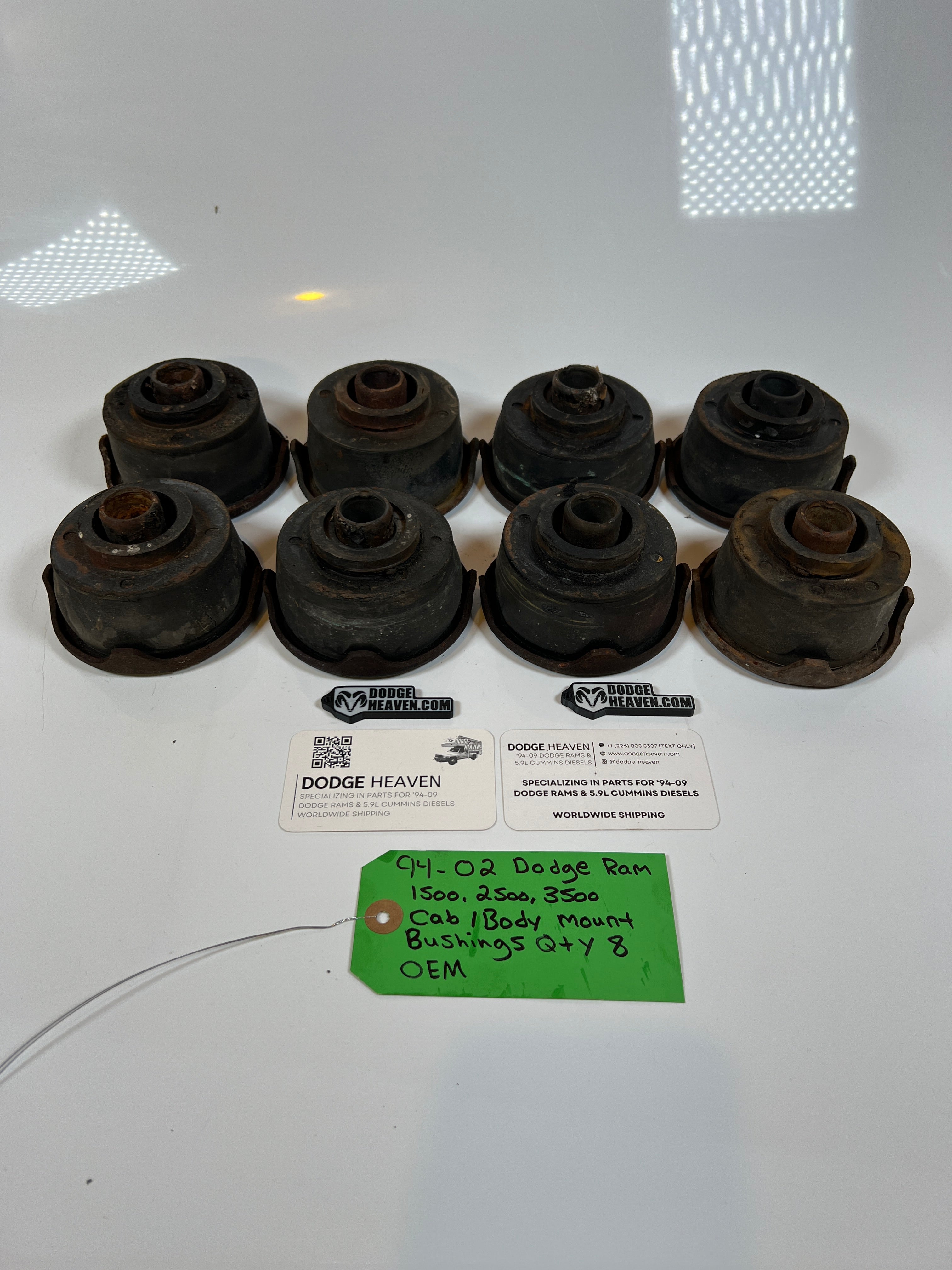 1994-2002 Dodge Ram 1500 2500 3500 Cab / Body mount bushings Qty 8