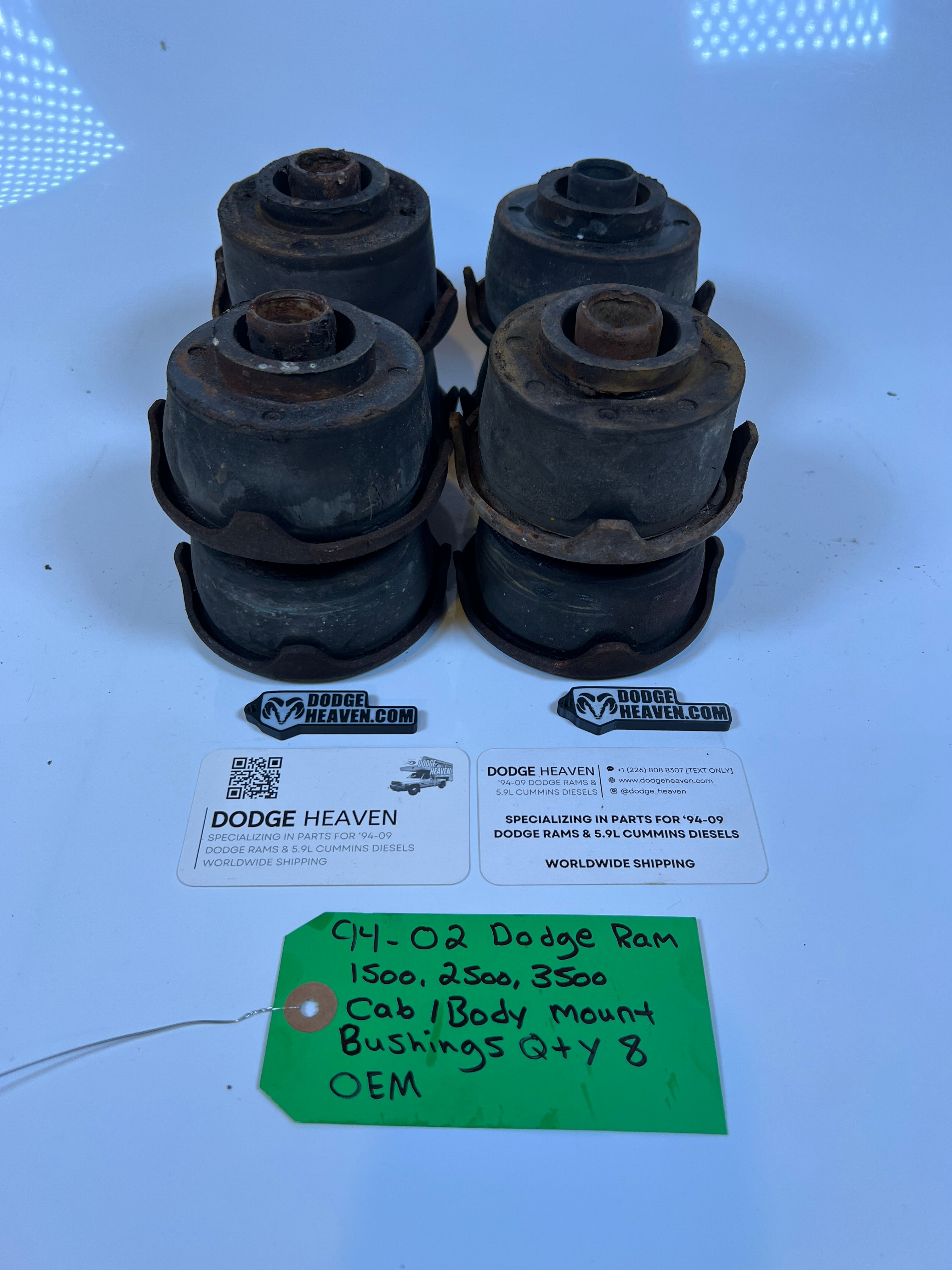 1994-2002 Dodge Ram 1500 2500 3500 Cab / Body mount bushings Qty 8