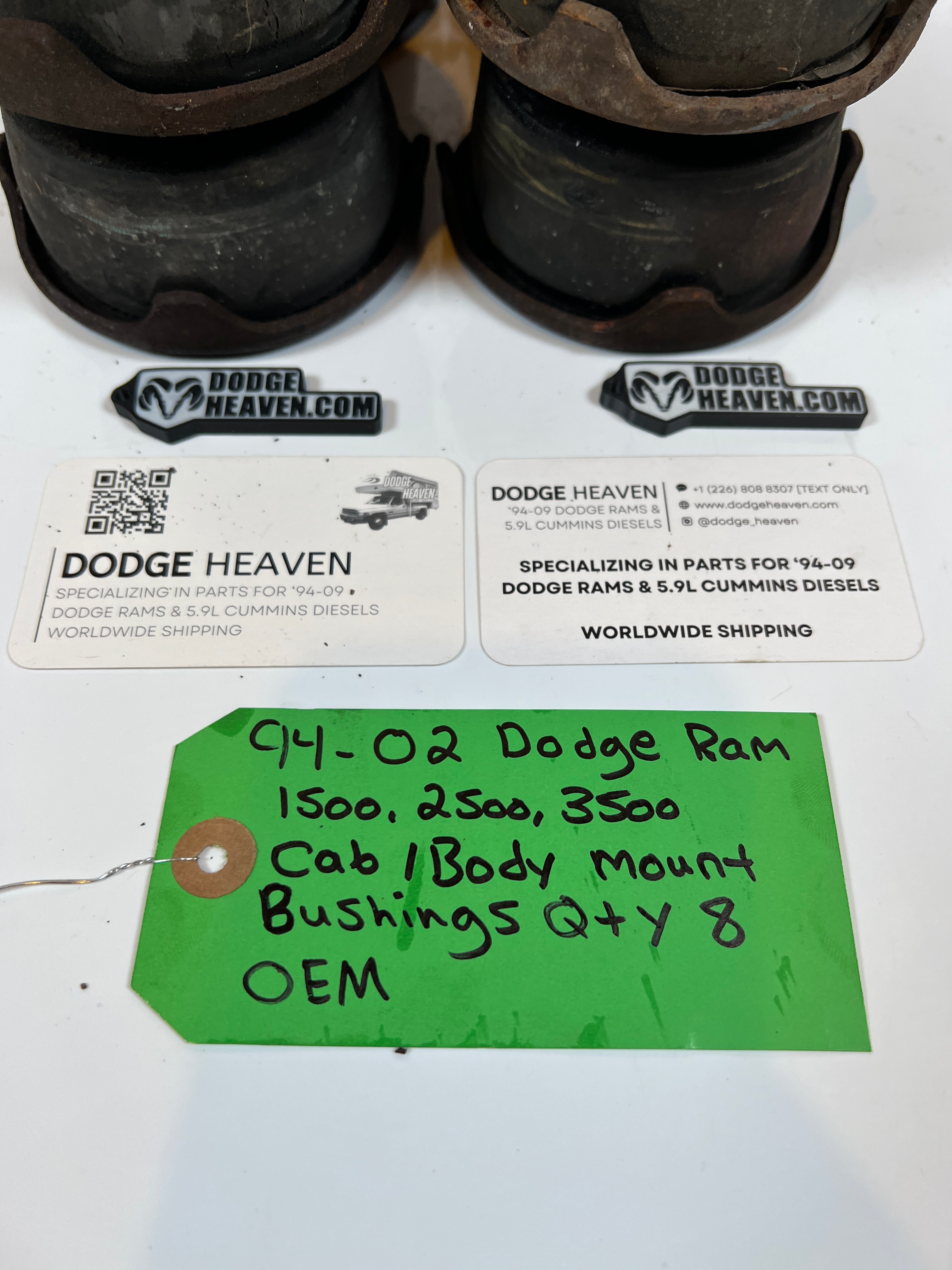1994-2002 Dodge Ram 1500 2500 3500 Cab / Body mount bushings Qty 8