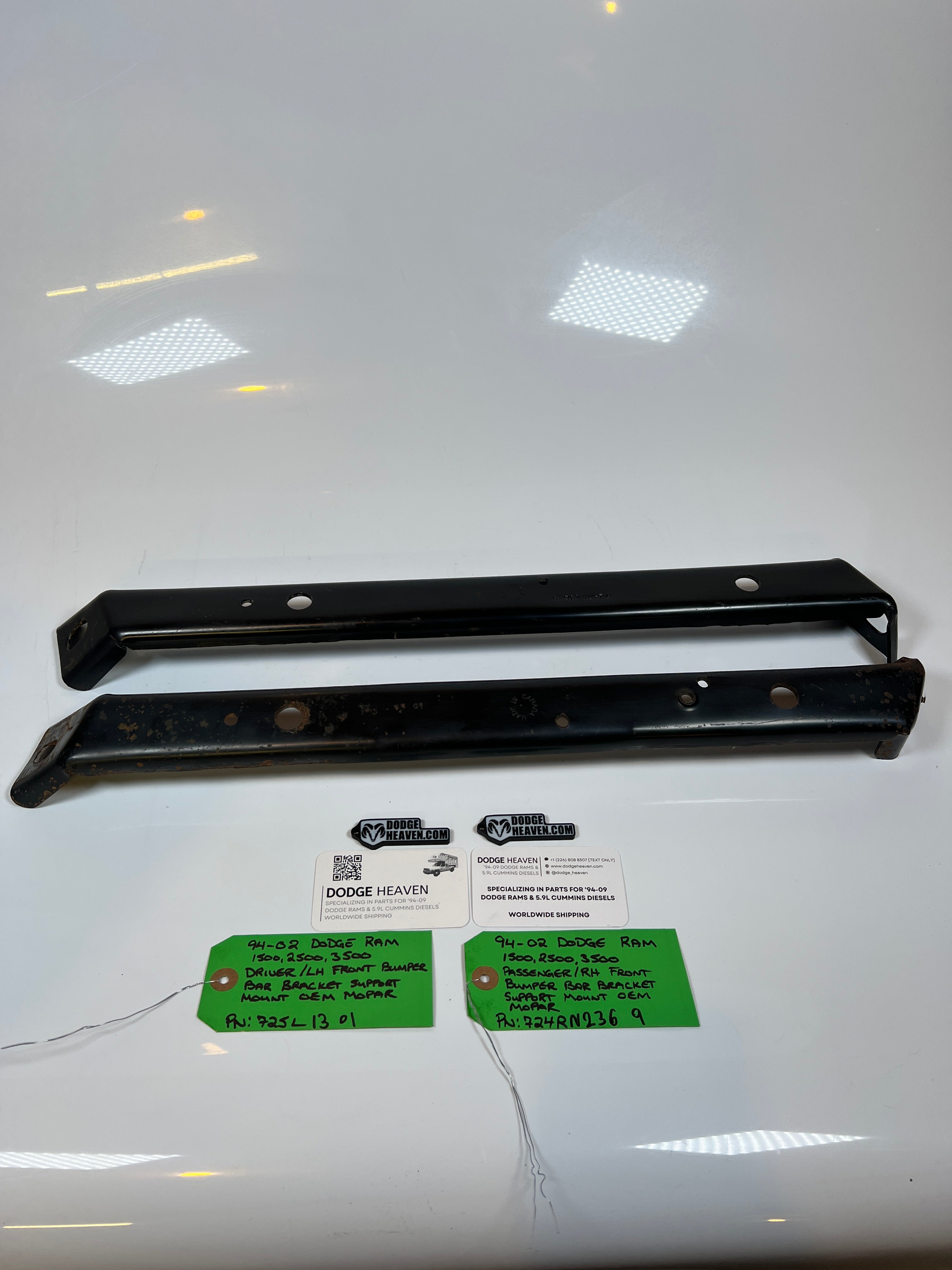 1994-2002 Dodge Ram Front Outer Bumper Support Bracket 1500-3500 Pair LH/RH