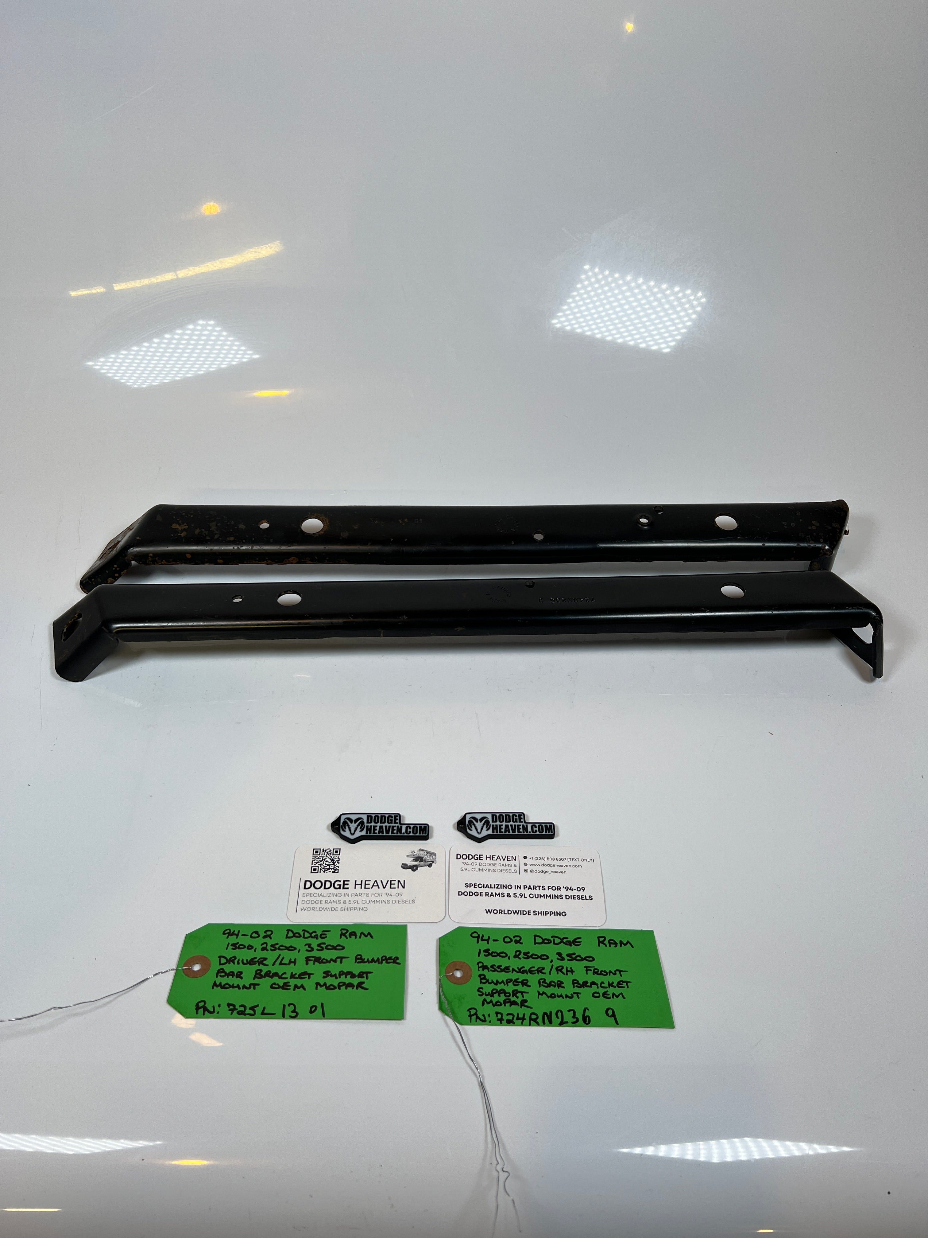 1994-2002 Dodge Ram Front Outer Bumper Support Bracket 1500-3500 Pair LH/RH