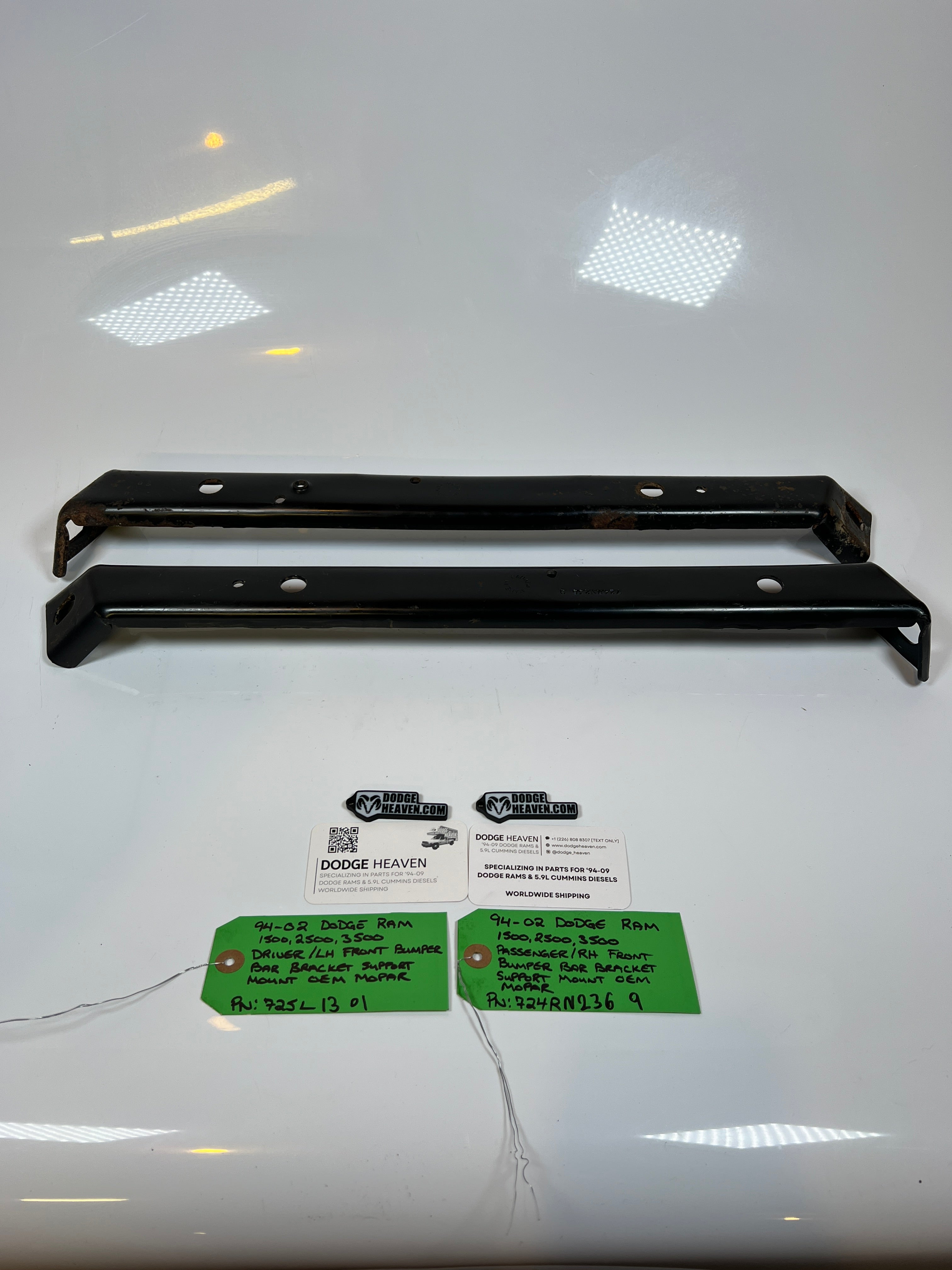 1994-2002 Dodge Ram Front Outer Bumper Support Bracket 1500-3500 Pair LH/RH