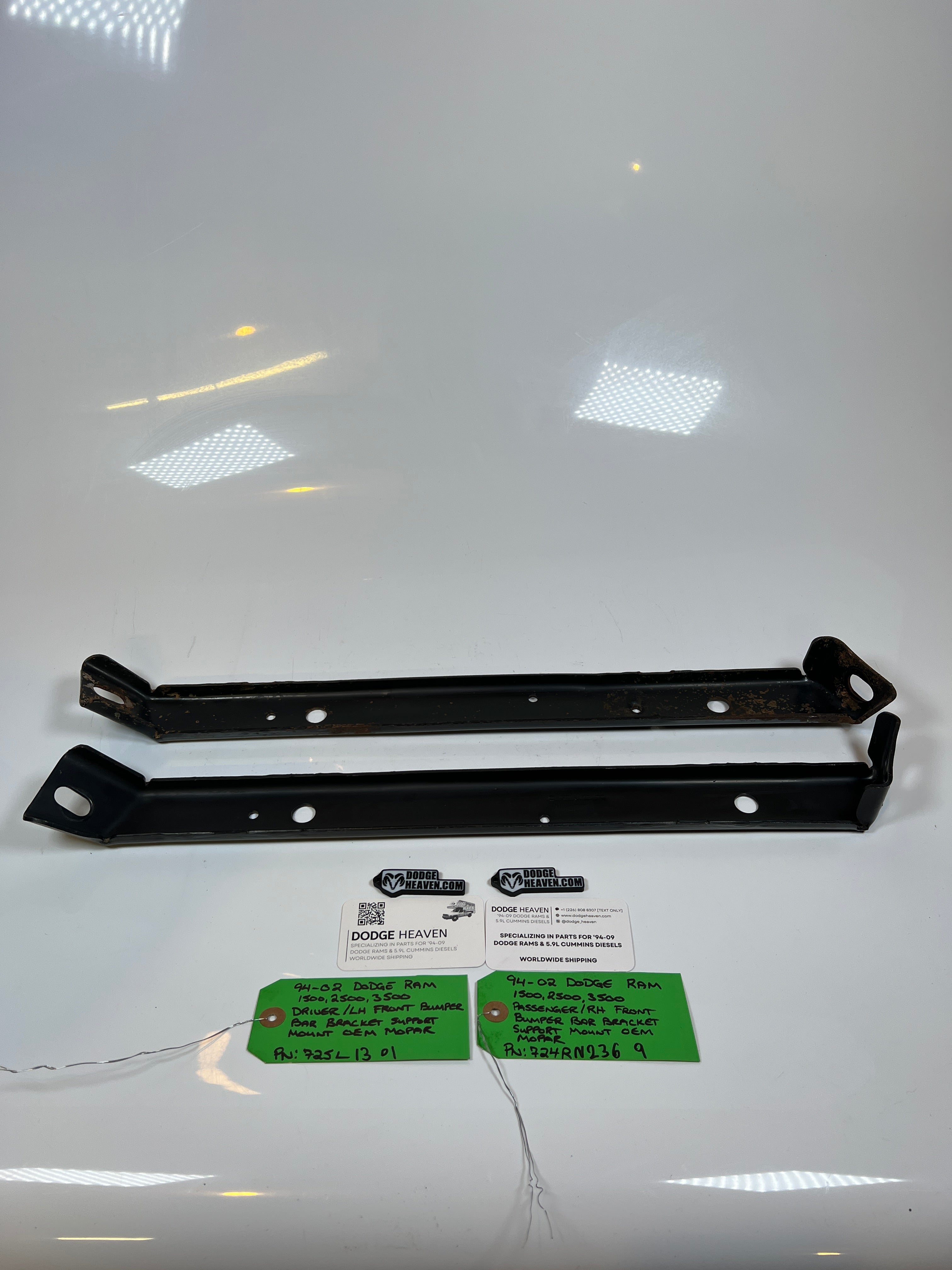 1994-2002 Dodge Ram Front Outer Bumper Support Bracket 1500-3500 Pair LH/RH