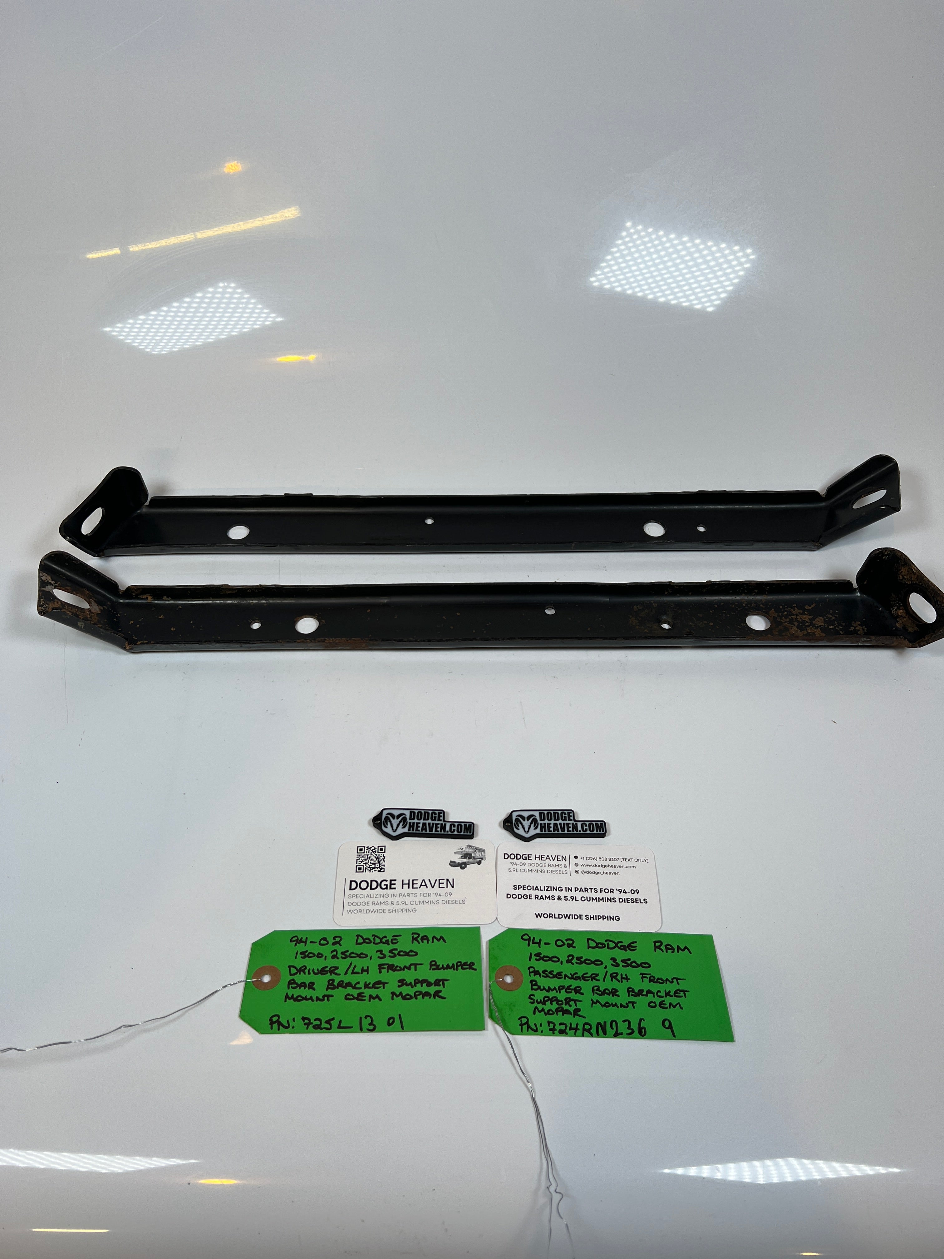 1994-2002 Dodge Ram Front Outer Bumper Support Bracket 1500-3500 Pair LH/RH