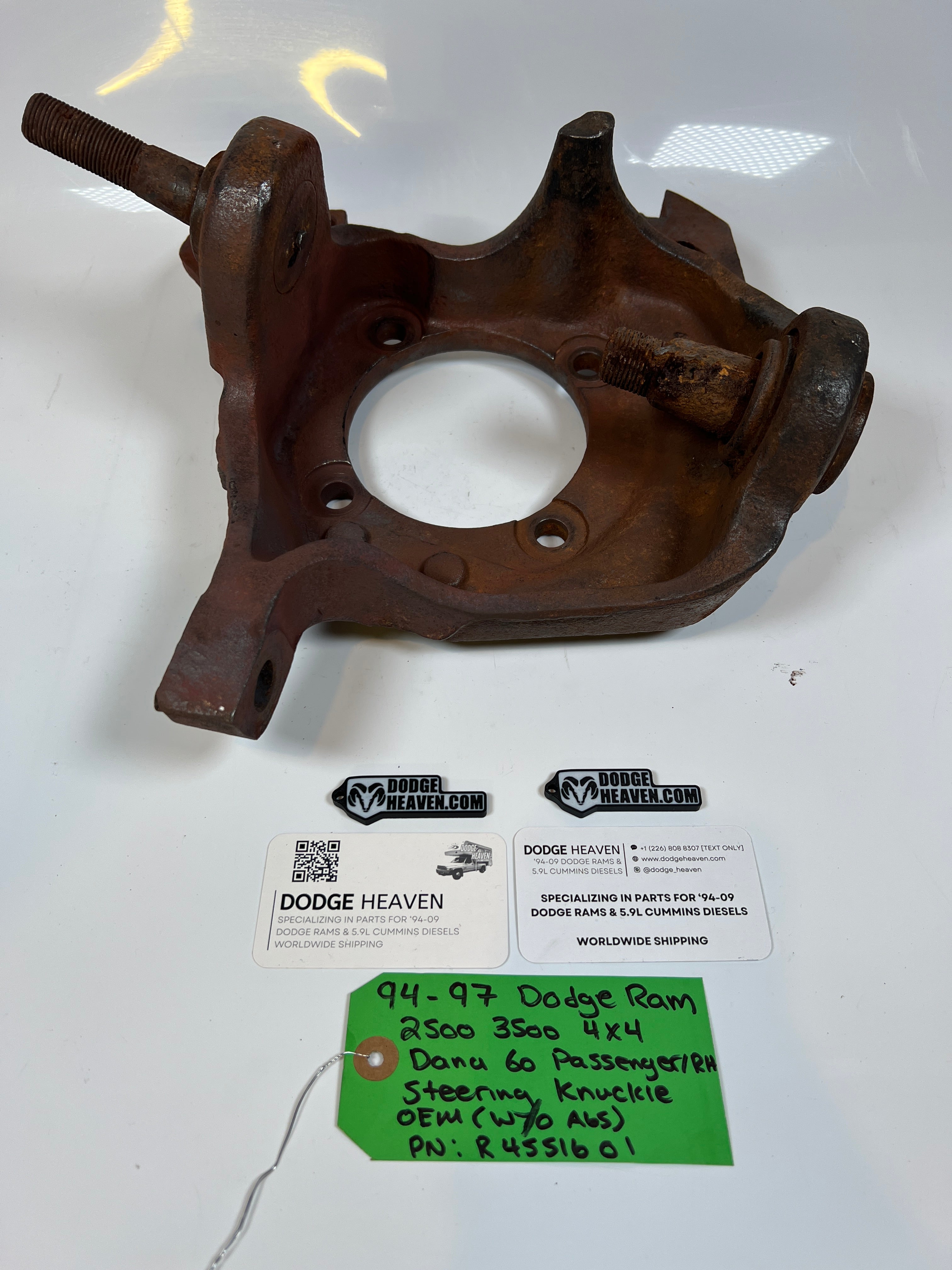 1994-1997 Dodge Ram 2500 3500 Dana 60 4x4 Steering knuckle Pass