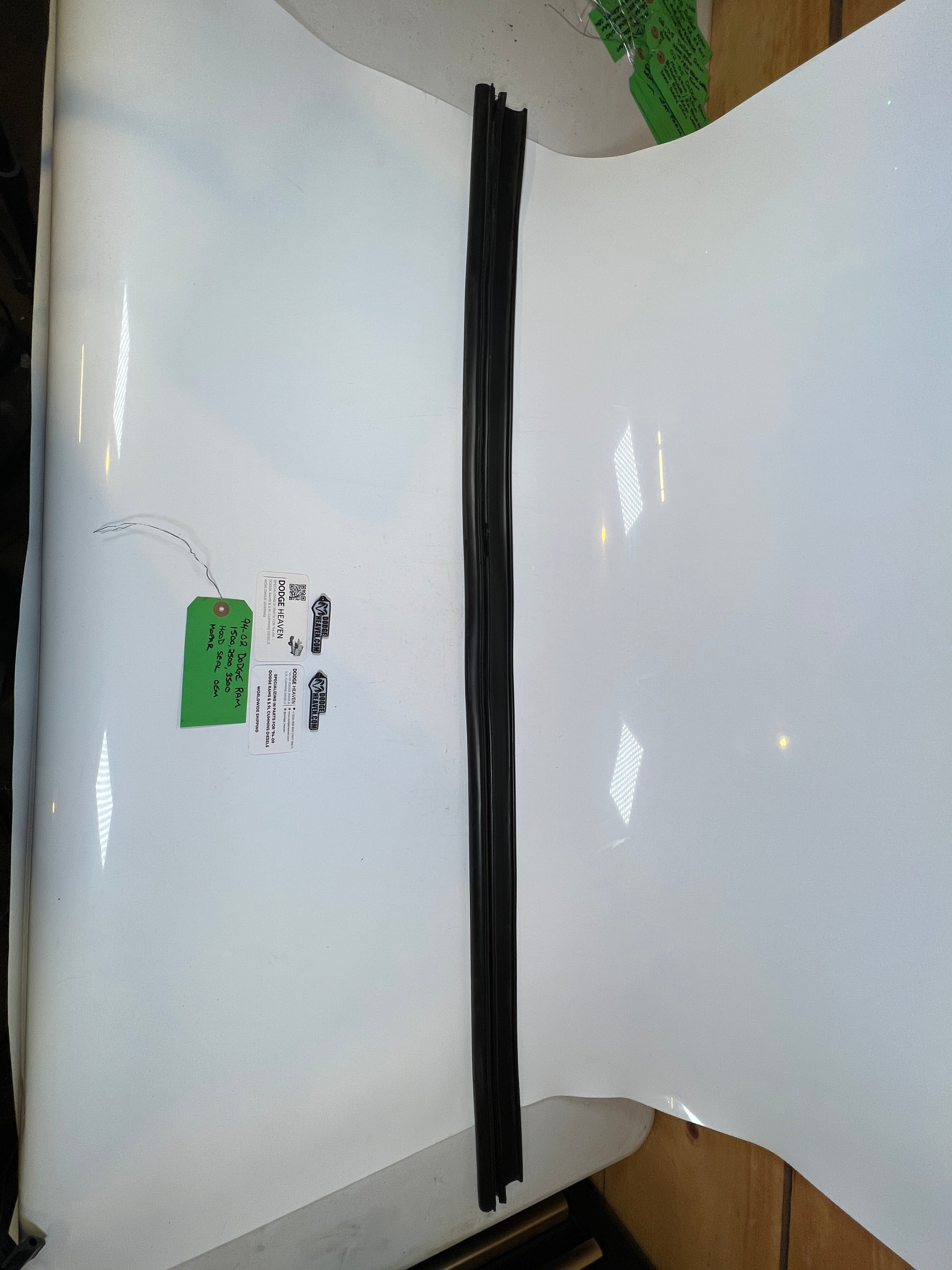 1994-2002 Dodge Ram 1500 2500 3500 Hood / Engine Bay Weather Strip Seal