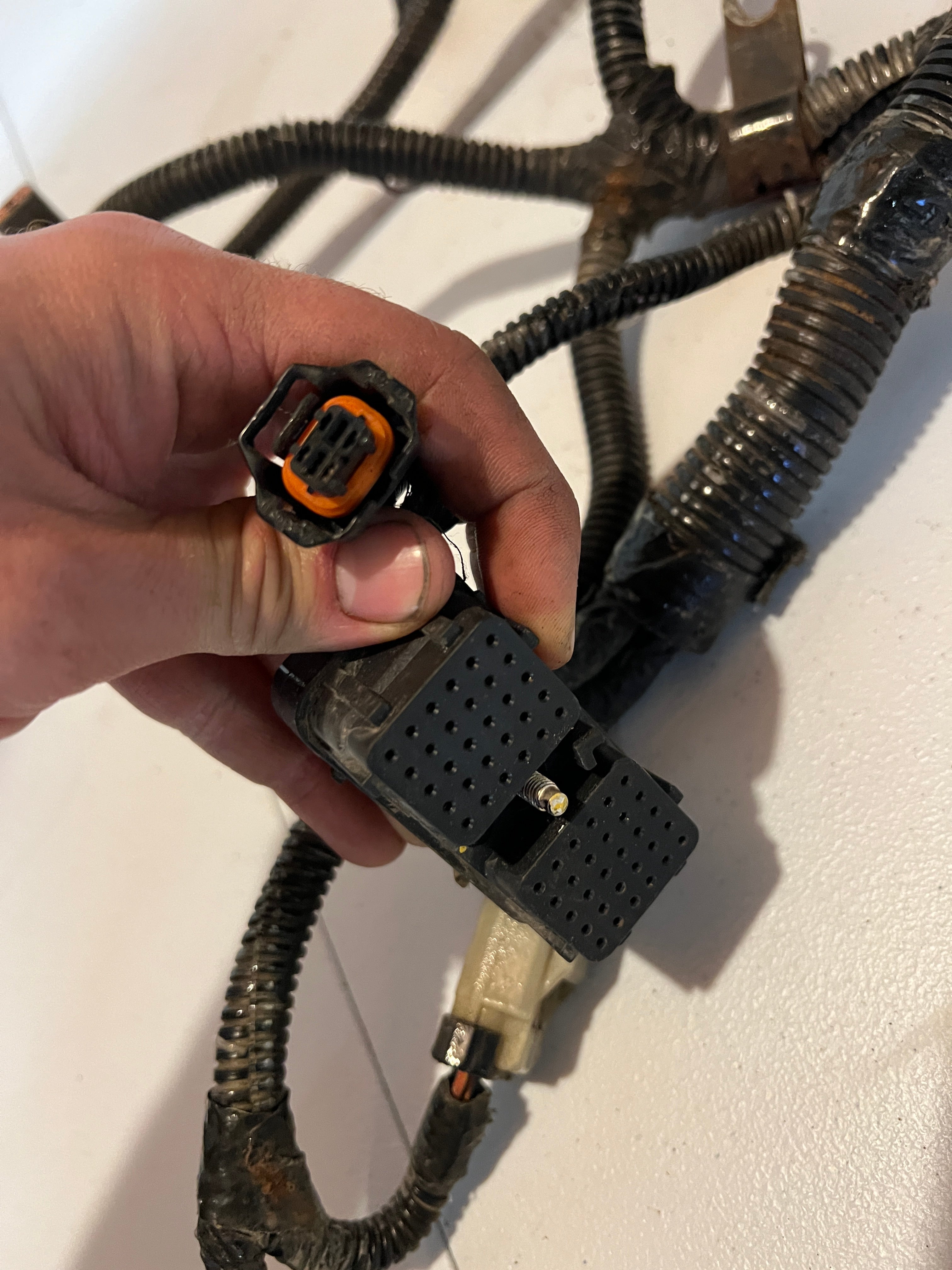 2004-2004 Dodge Ram 2500 3500 5.9L Cummins Engine Wiring Harness