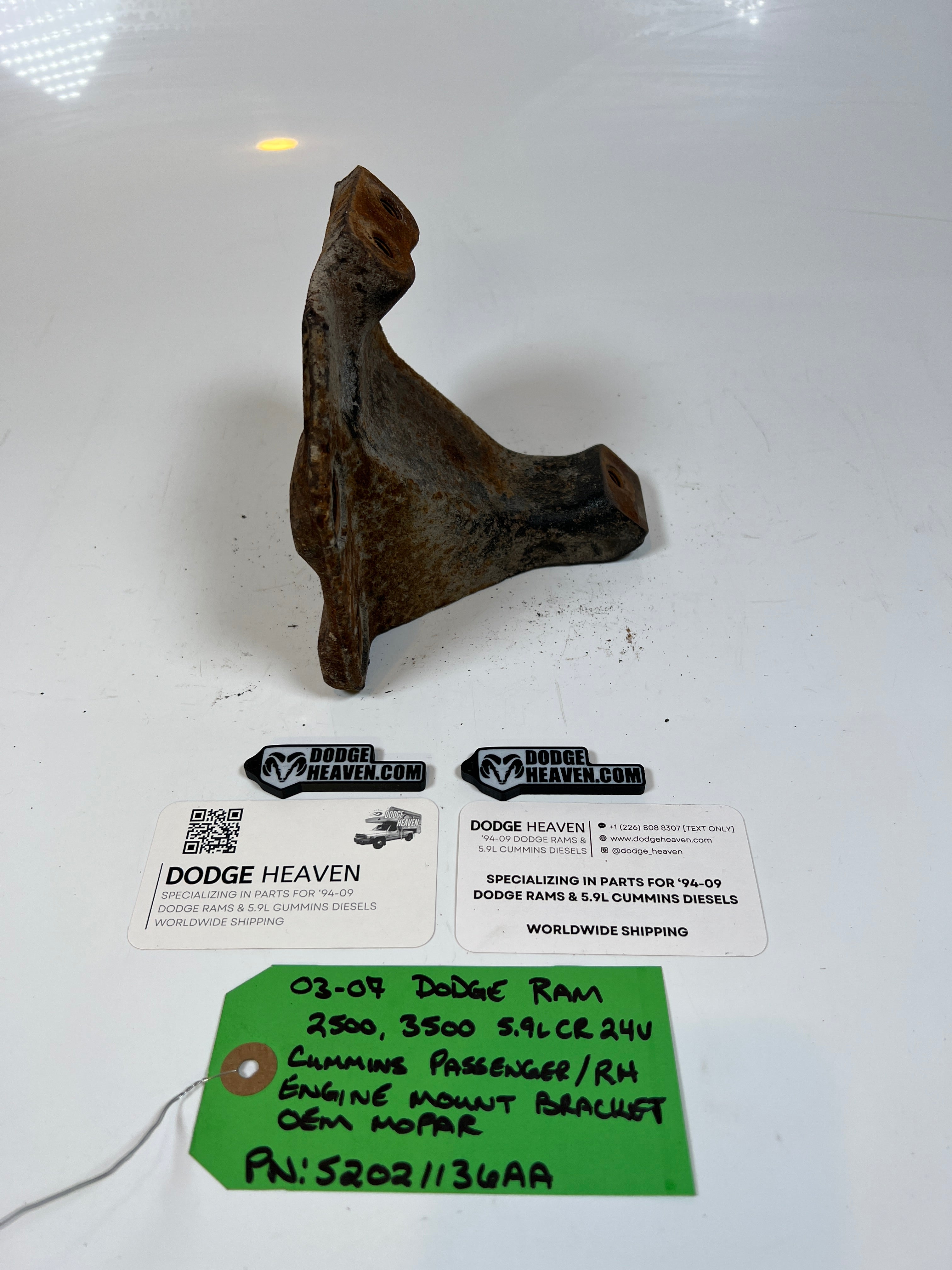 2003-2007 Dodge Ram 2500 3500 5.9l Cummins Passenger Motor mount