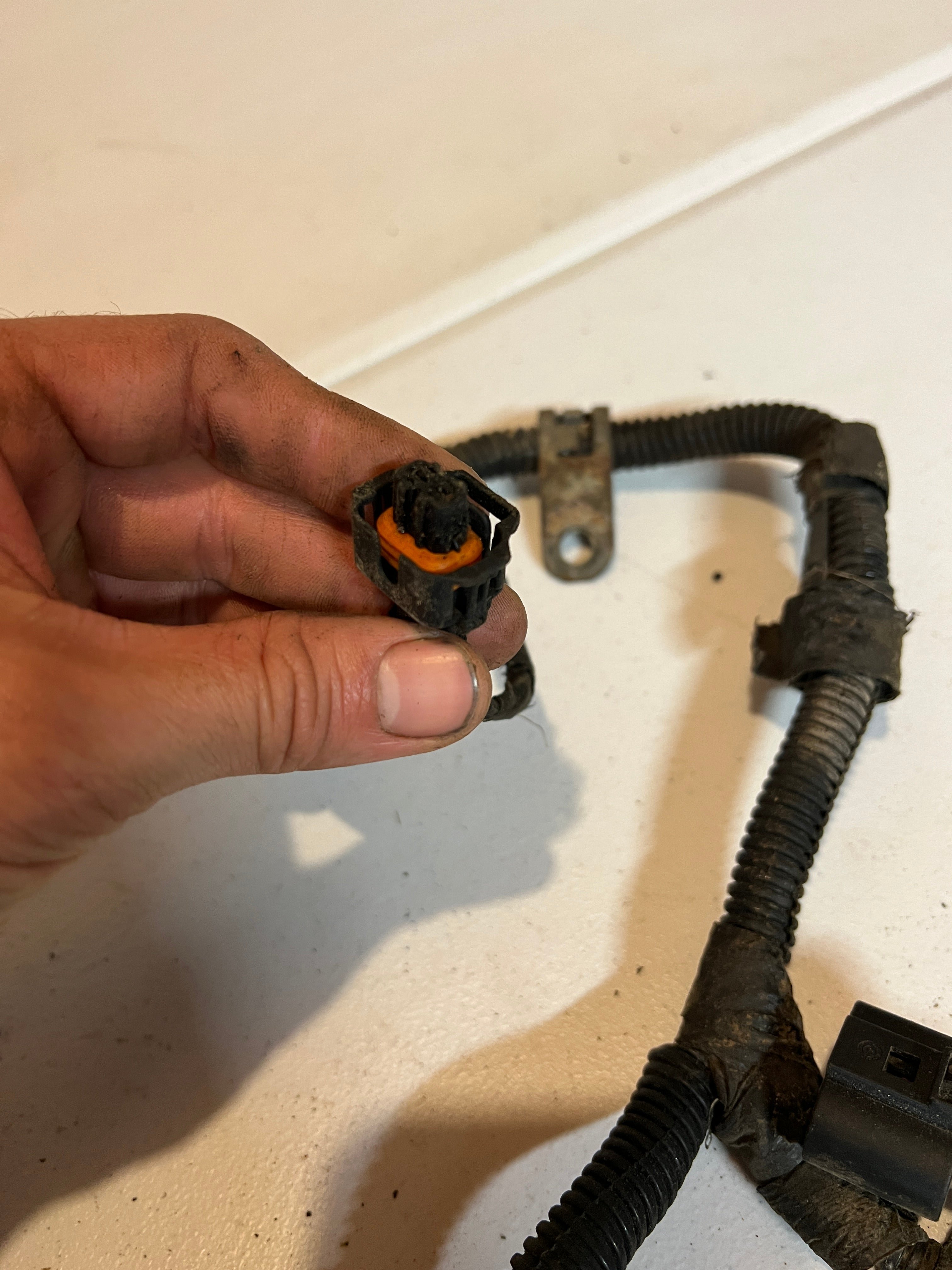 2003-2003 Dodge Ram 2500 3500 5.9L Cummins Engine Wiring Harness