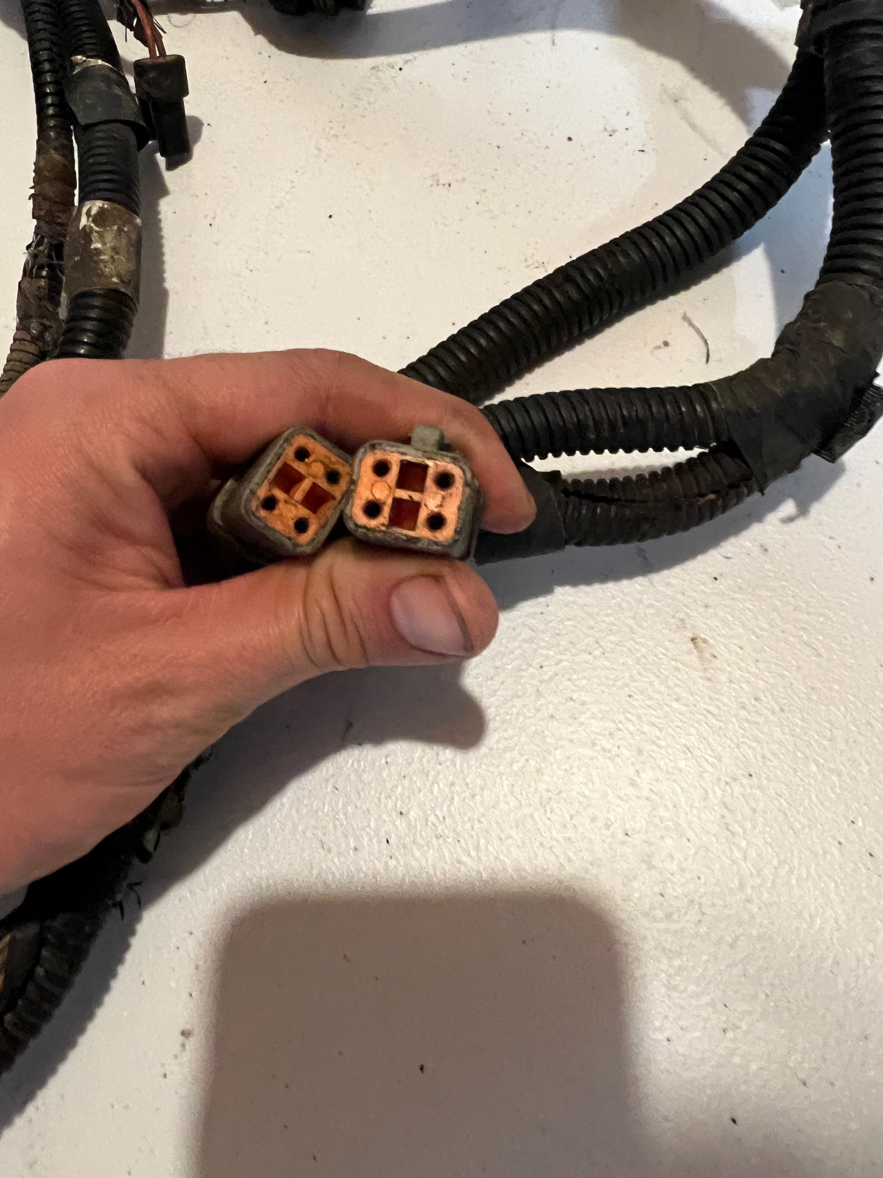 2003-2003 Dodge Ram 2500 3500 5.9L Cummins Engine Wiring Harness