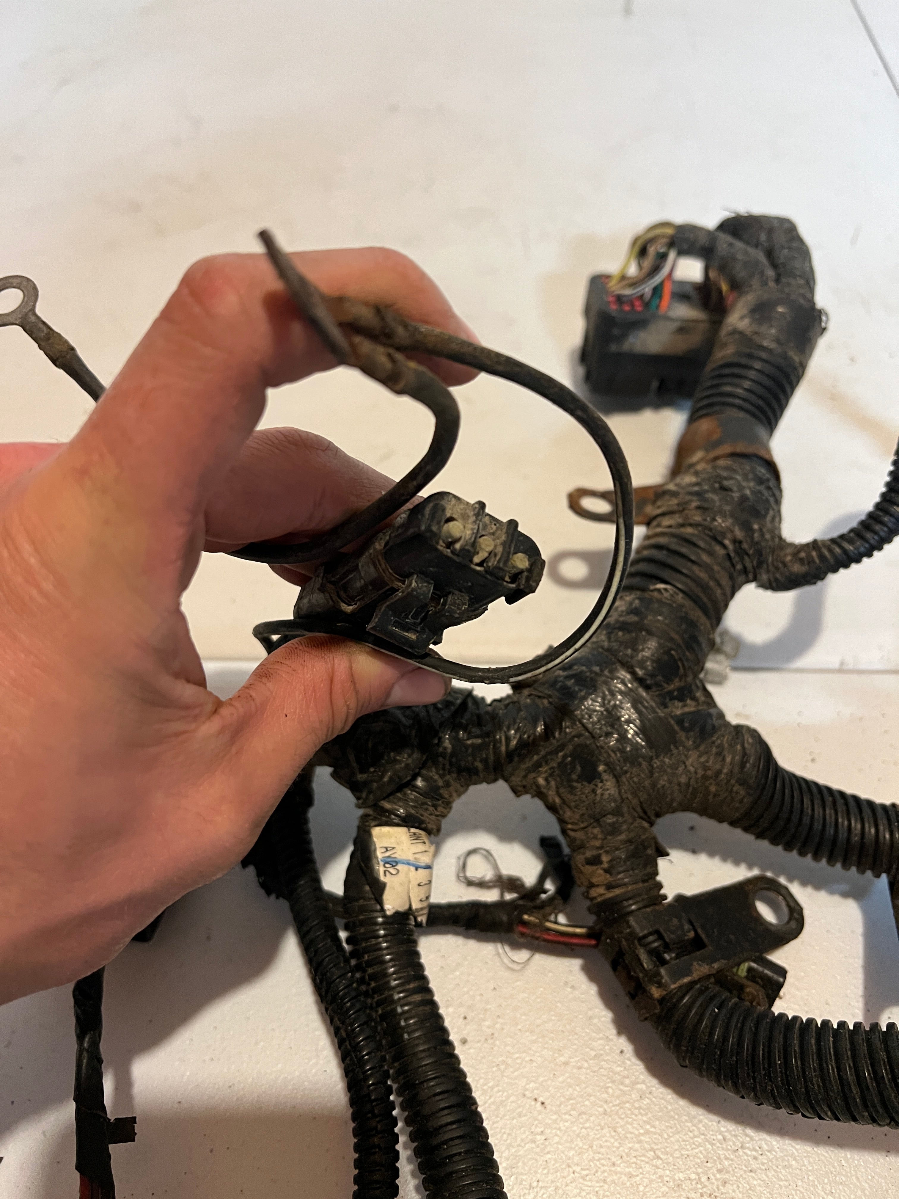 2003-2003 Dodge Ram 2500 3500 5.9L Cummins Engine Wiring Harness