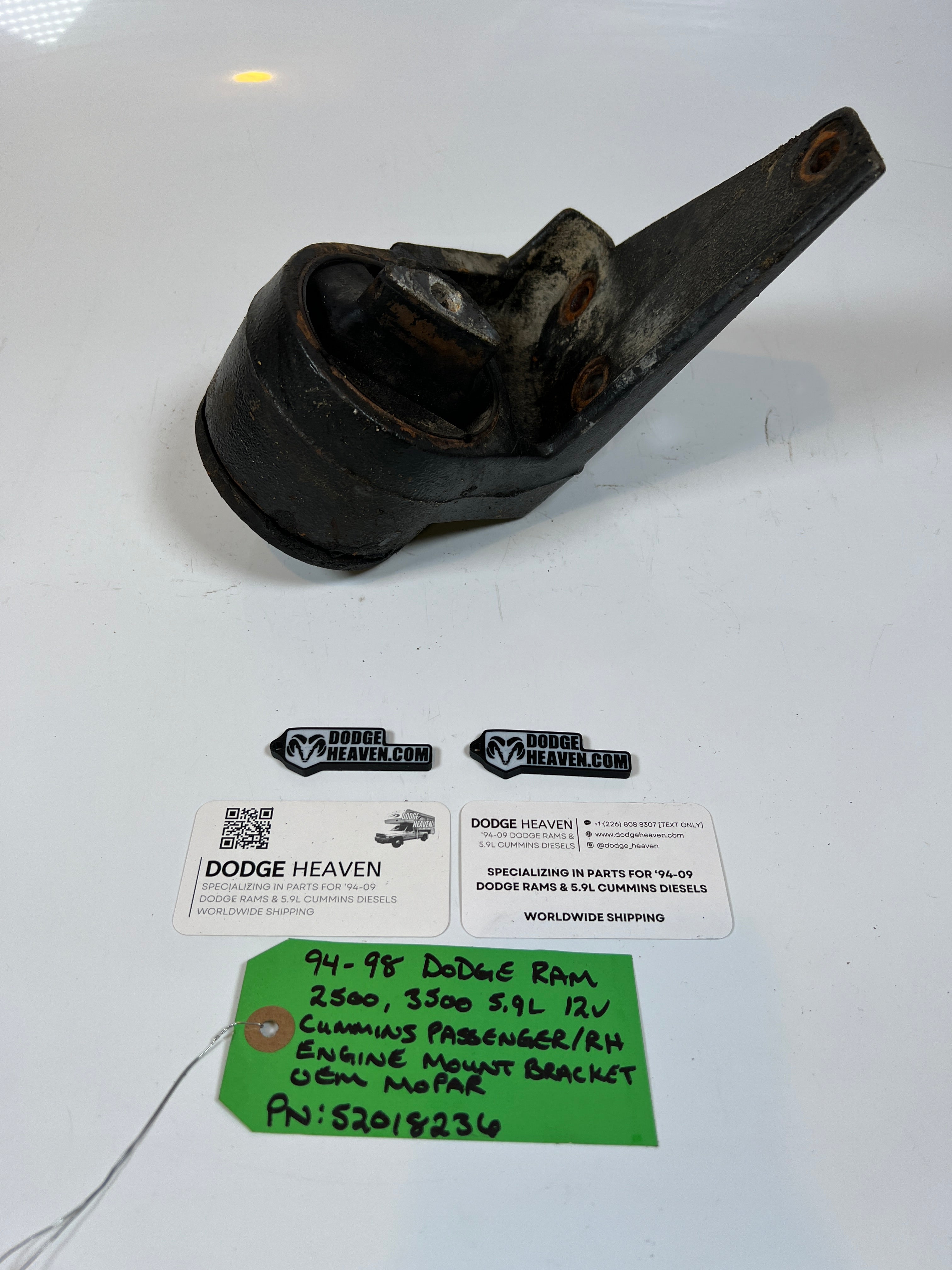1994-1998 Dodge Ram 2500 3500 12V 5.9L Cummins Pass RH Motor Mount