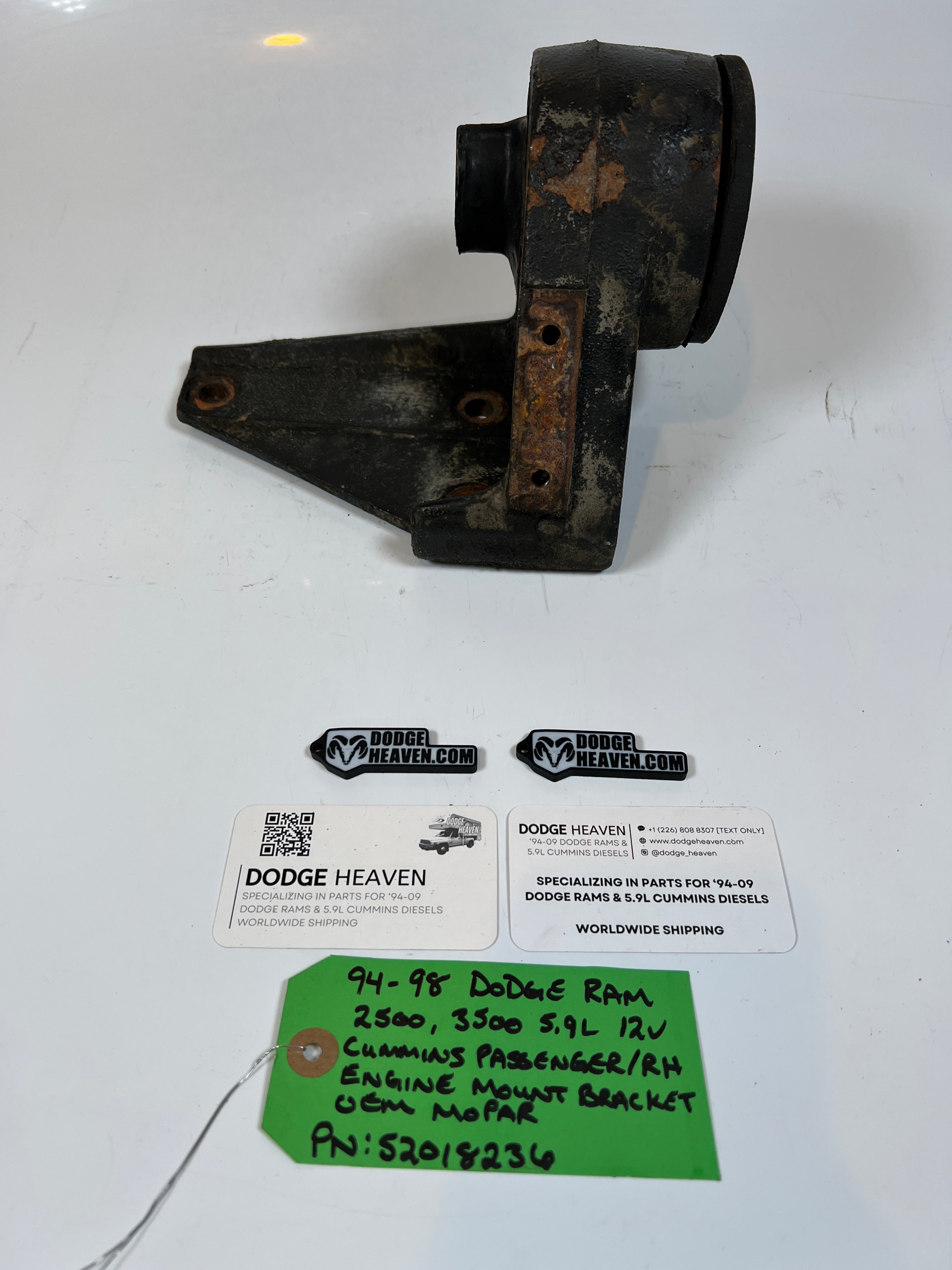 1994-1998 Dodge Ram 2500 3500 12V 5.9L Cummins Pass RH Motor Mount