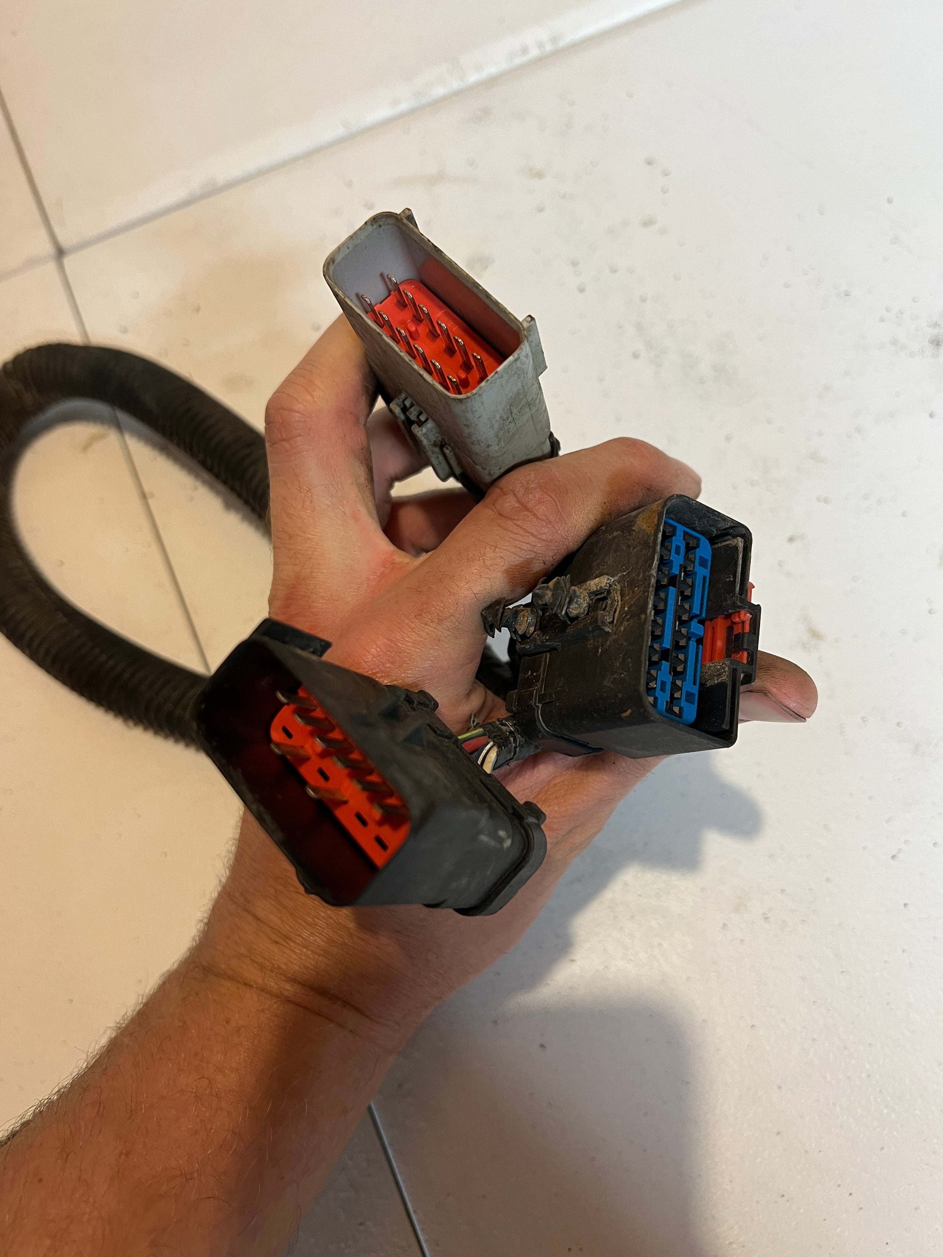 2004-2004 Dodge Ram 2500 3500 5.9L Cummins ECM Wiring Harness