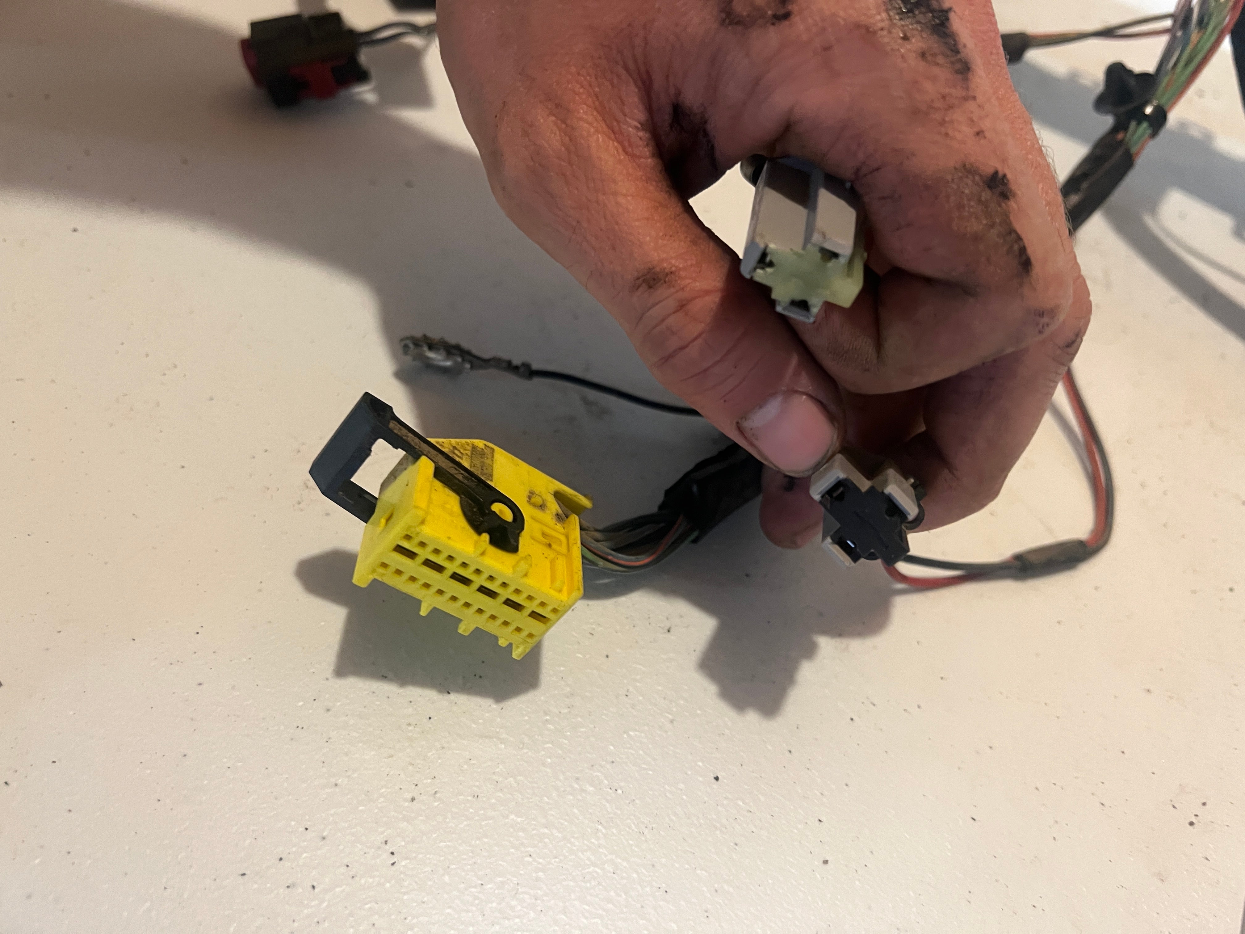 2005-2005 Dodge Ram 1500-3500 Interior Dash Wiring Harness