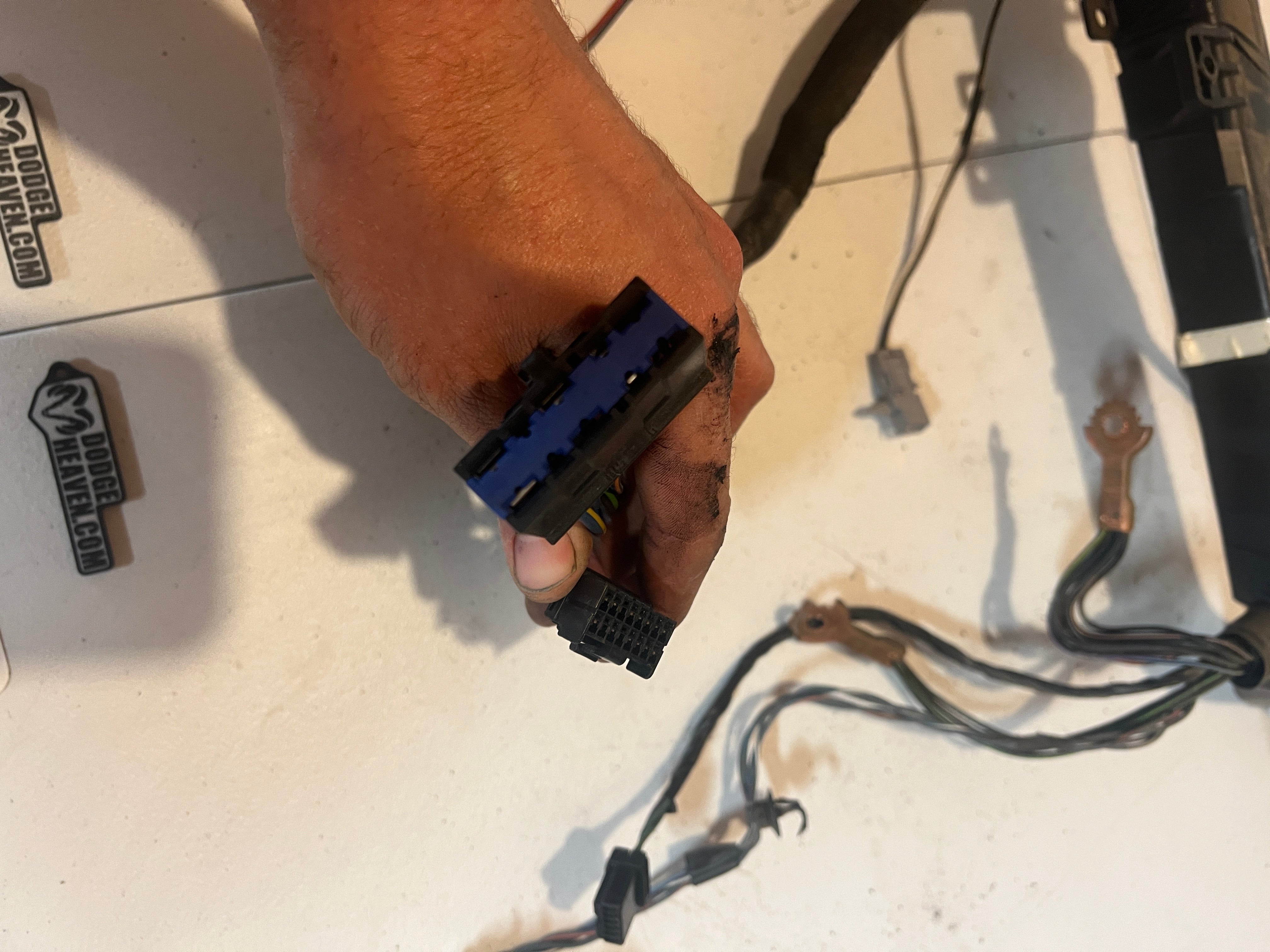 2005-2005 Dodge Ram 1500-3500 Interior Dash Wiring Harness