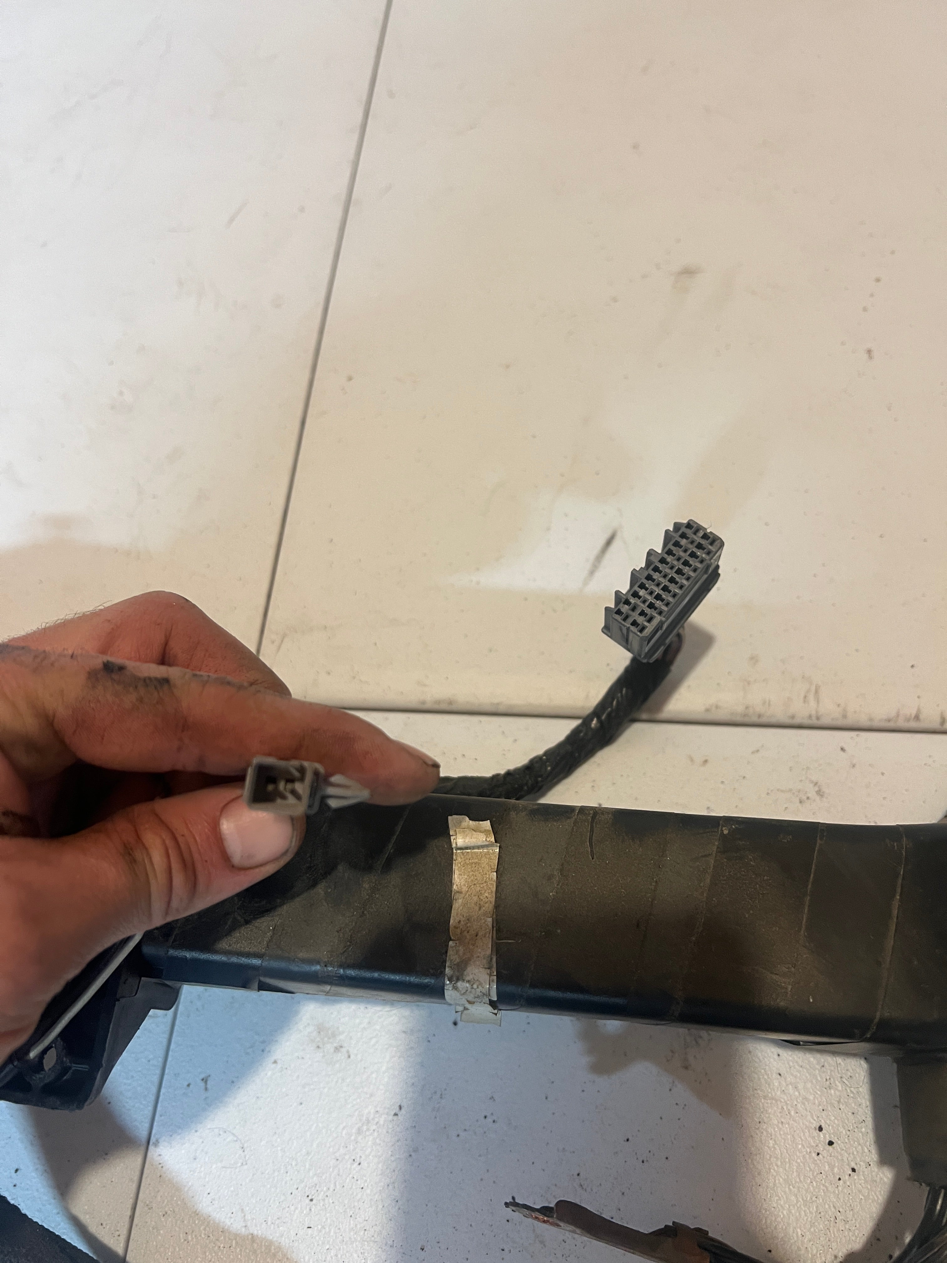 2005-2005 Dodge Ram 1500-3500 Interior Dash Wiring Harness