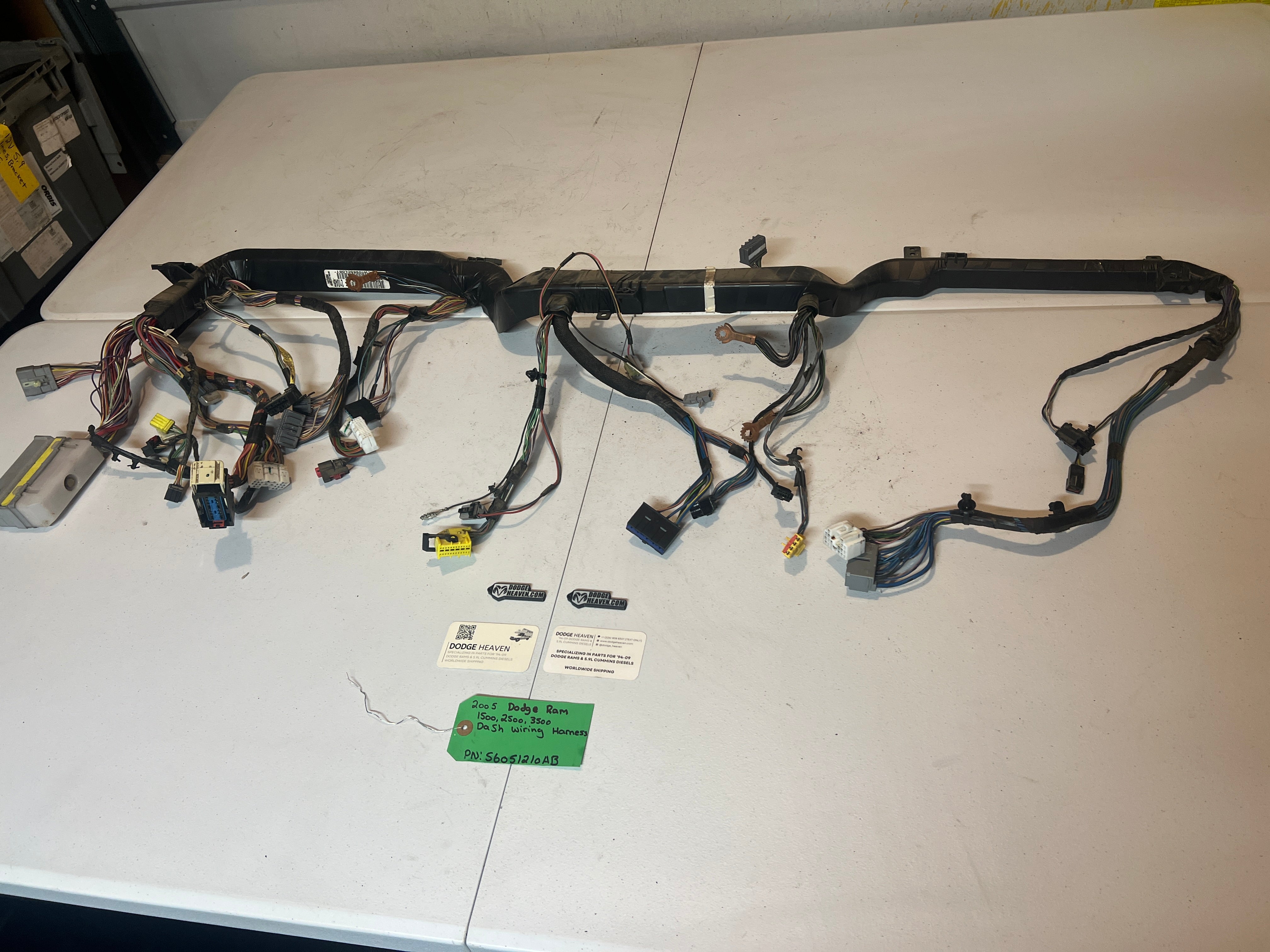 2005-2005 Dodge Ram 1500-3500 Interior Dash Wiring Harness