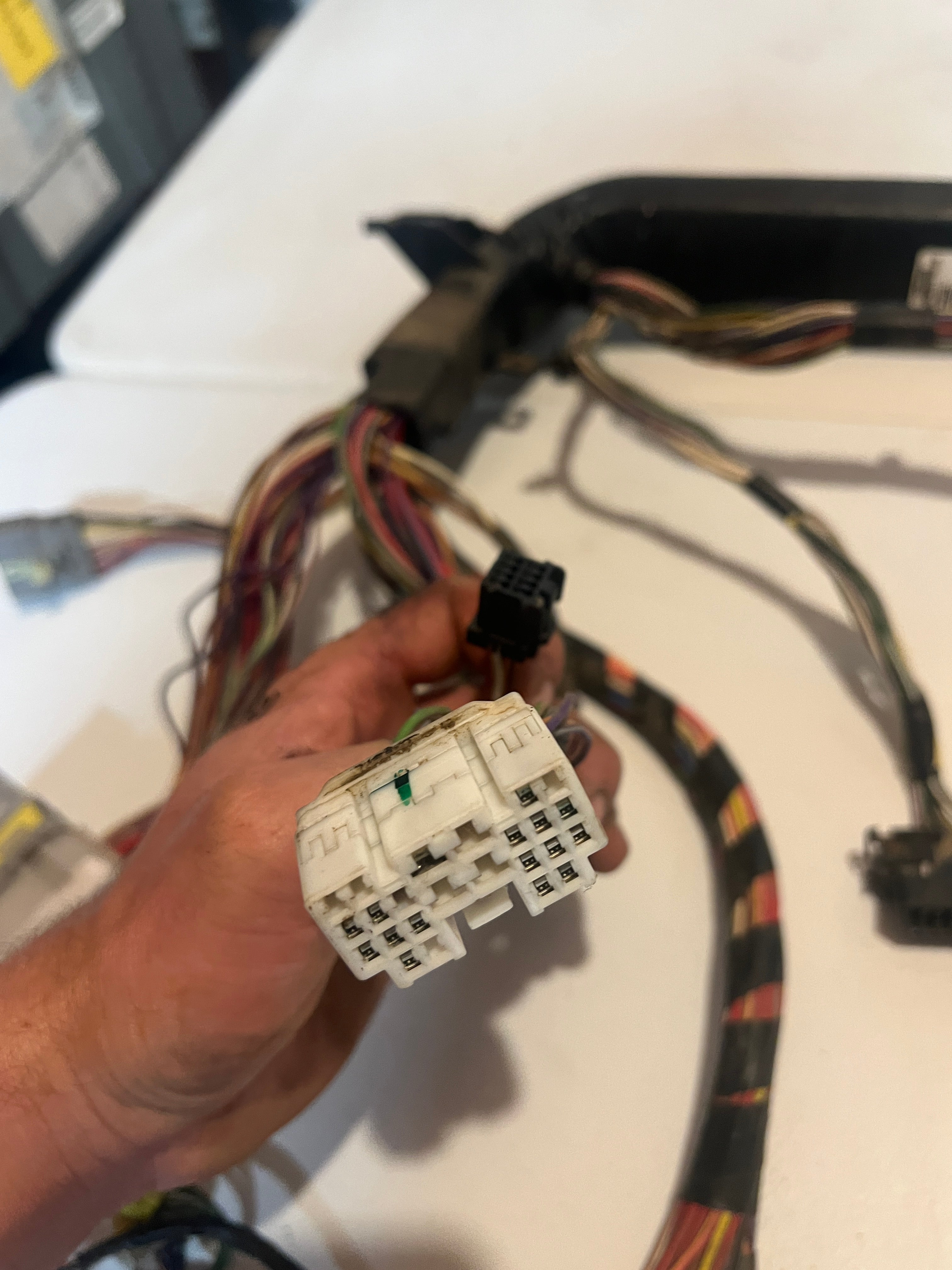 2005-2005 Dodge Ram 1500-3500 Interior Dash Wiring Harness