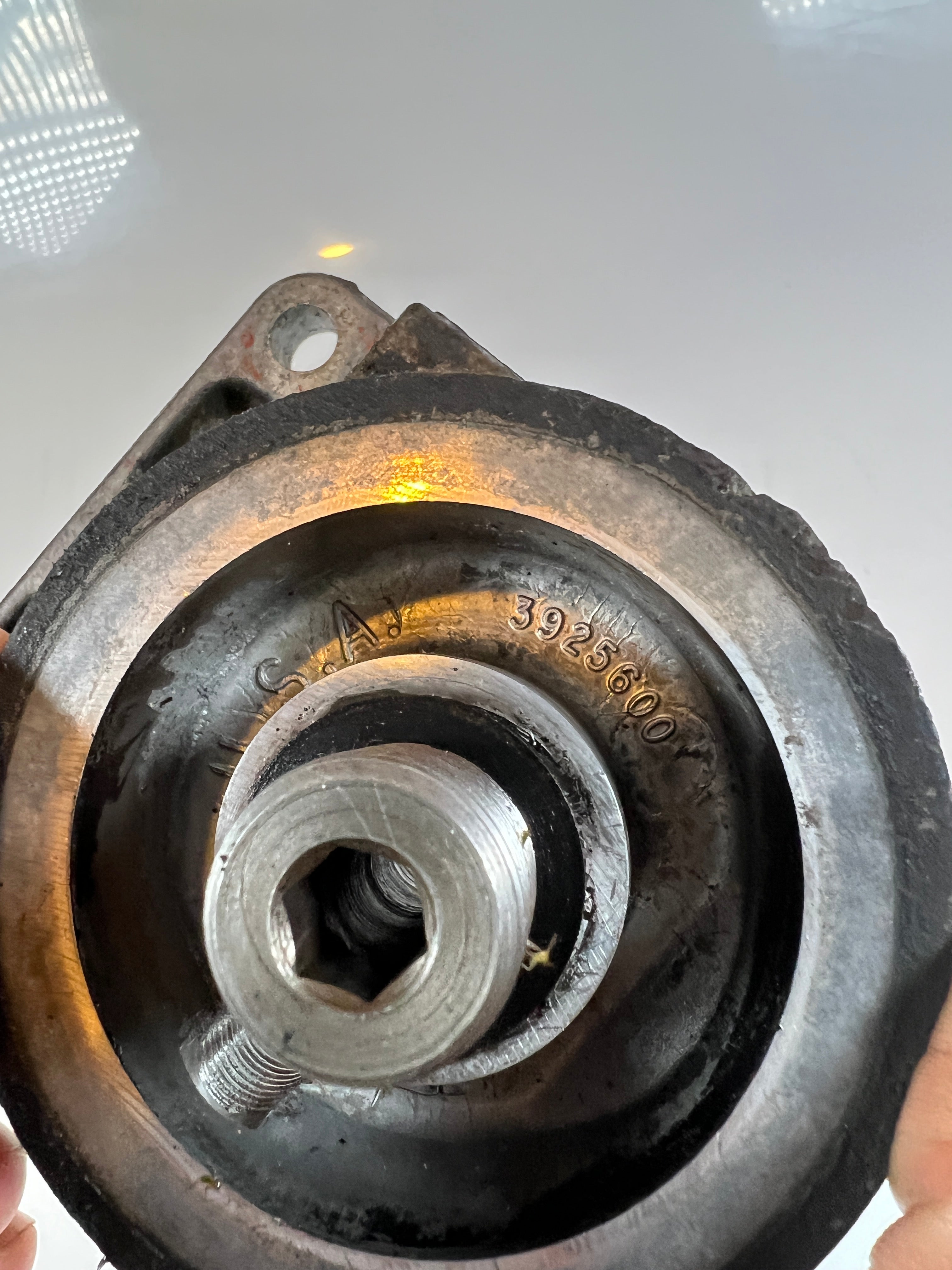 1994-1996 Dodge Ram 12 Valve 5.9L Cummins Fuel Filter Head