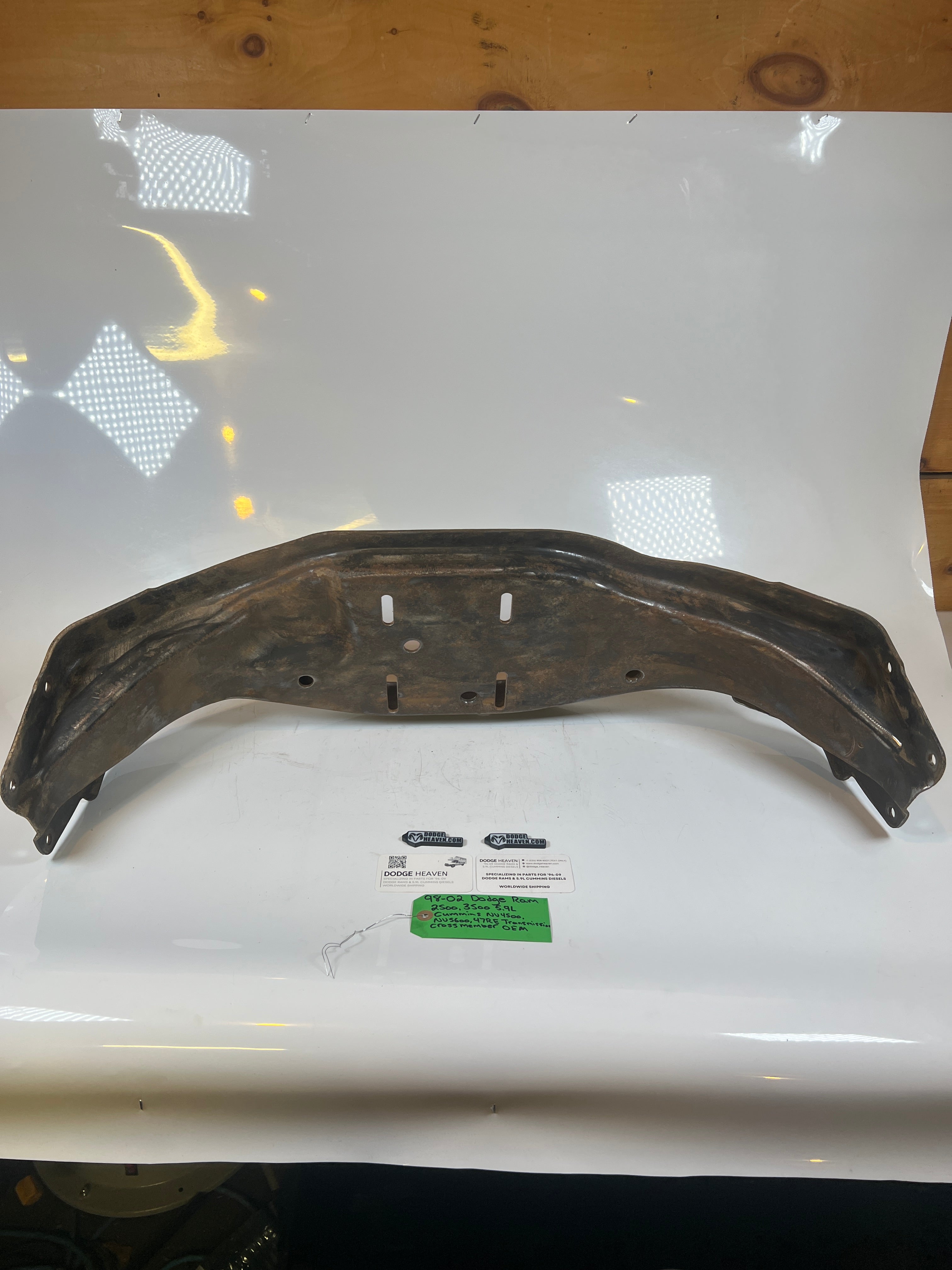 1998-2002 Dodge Ram 2500 3500 Transmission Crossmember NV4500 NV5600 47RE