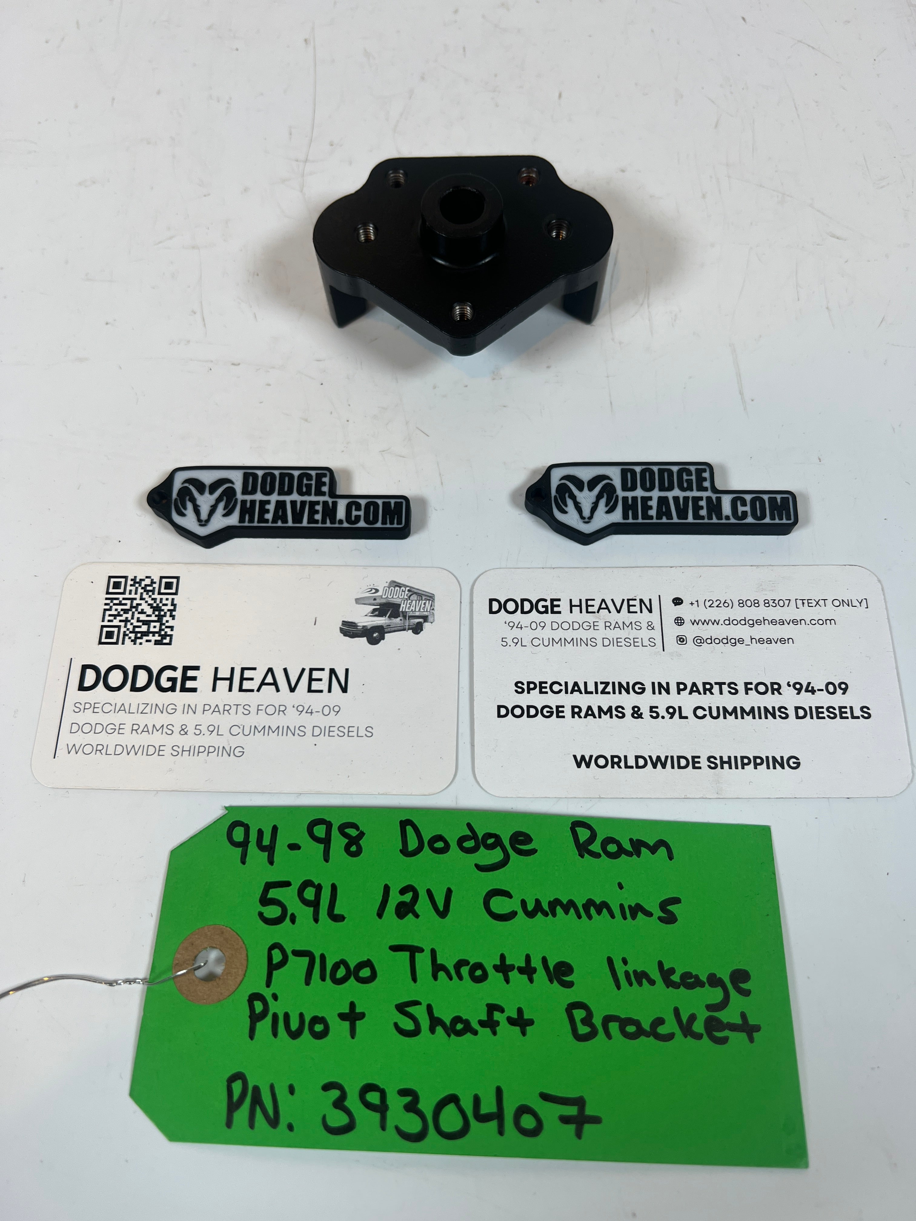 1994-1998 P7100 12 Valve 5.9L Throttle Linkage Pivot Shaft Backet