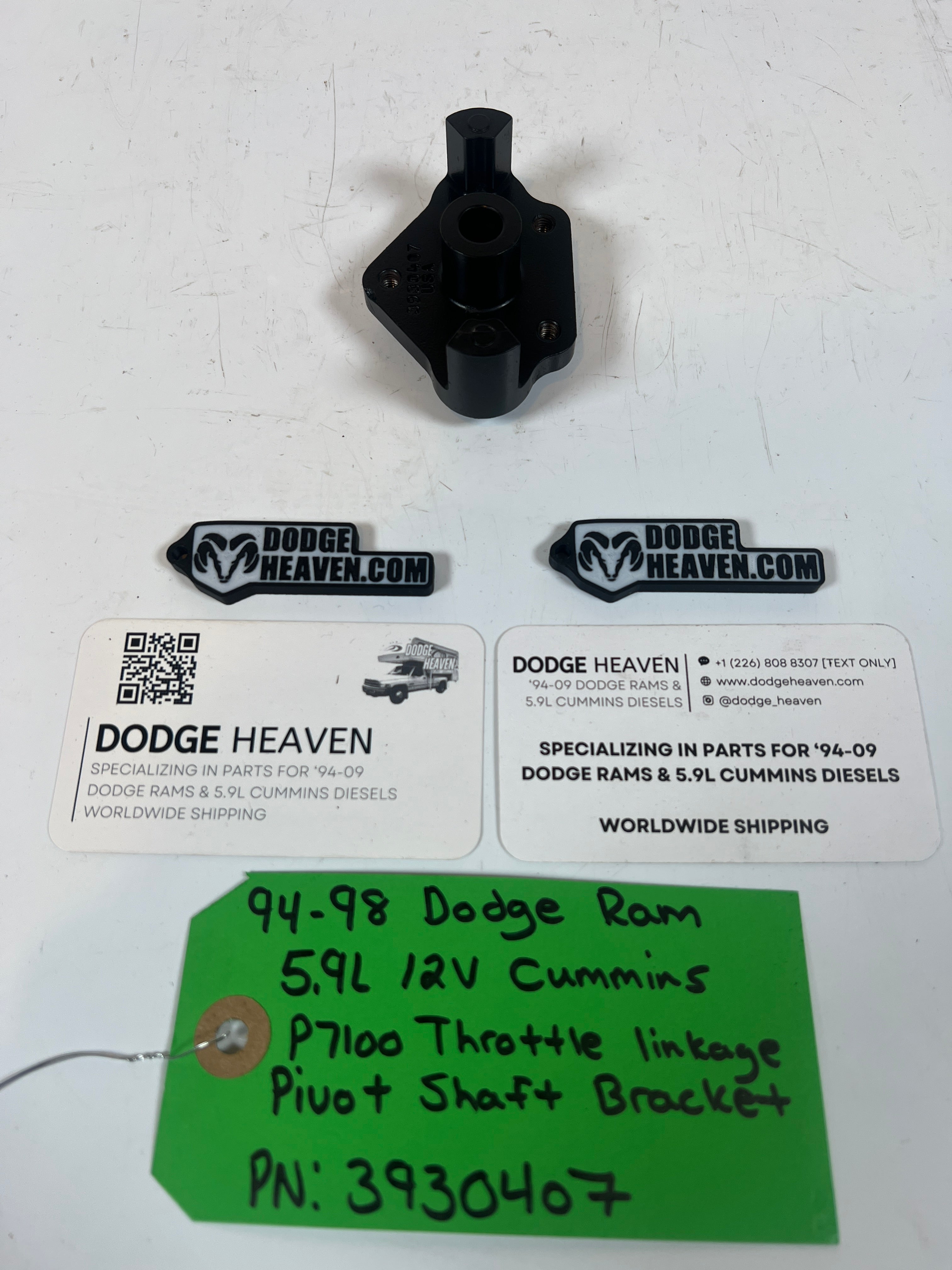 1994-1998 P7100 12 Valve 5.9L Throttle Linkage Pivot Shaft Backet