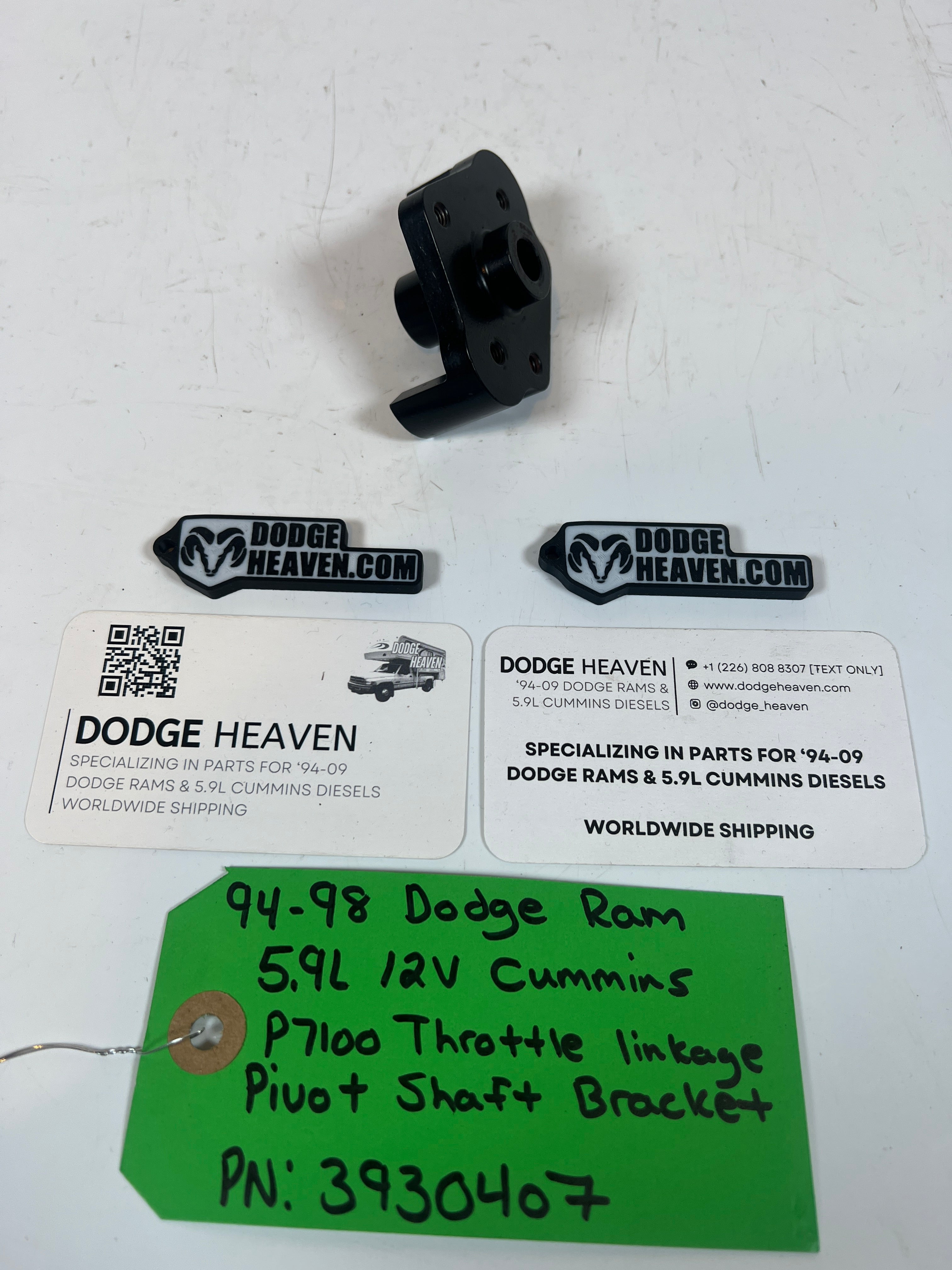 1994-1998 P7100 12 Valve 5.9L Throttle Linkage Pivot Shaft Backet