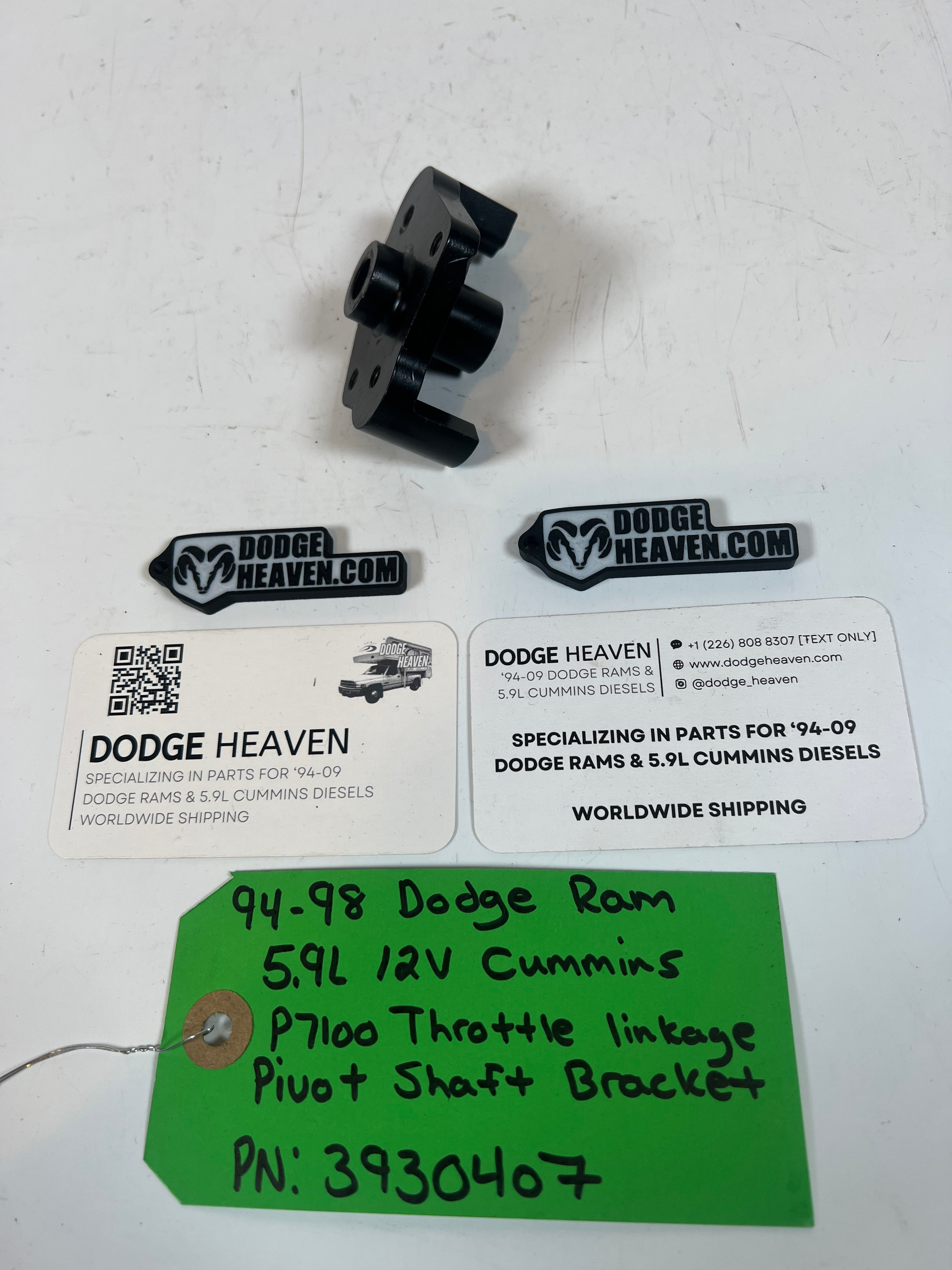 1994-1998 P7100 12 Valve 5.9L Throttle Linkage Pivot Shaft Backet