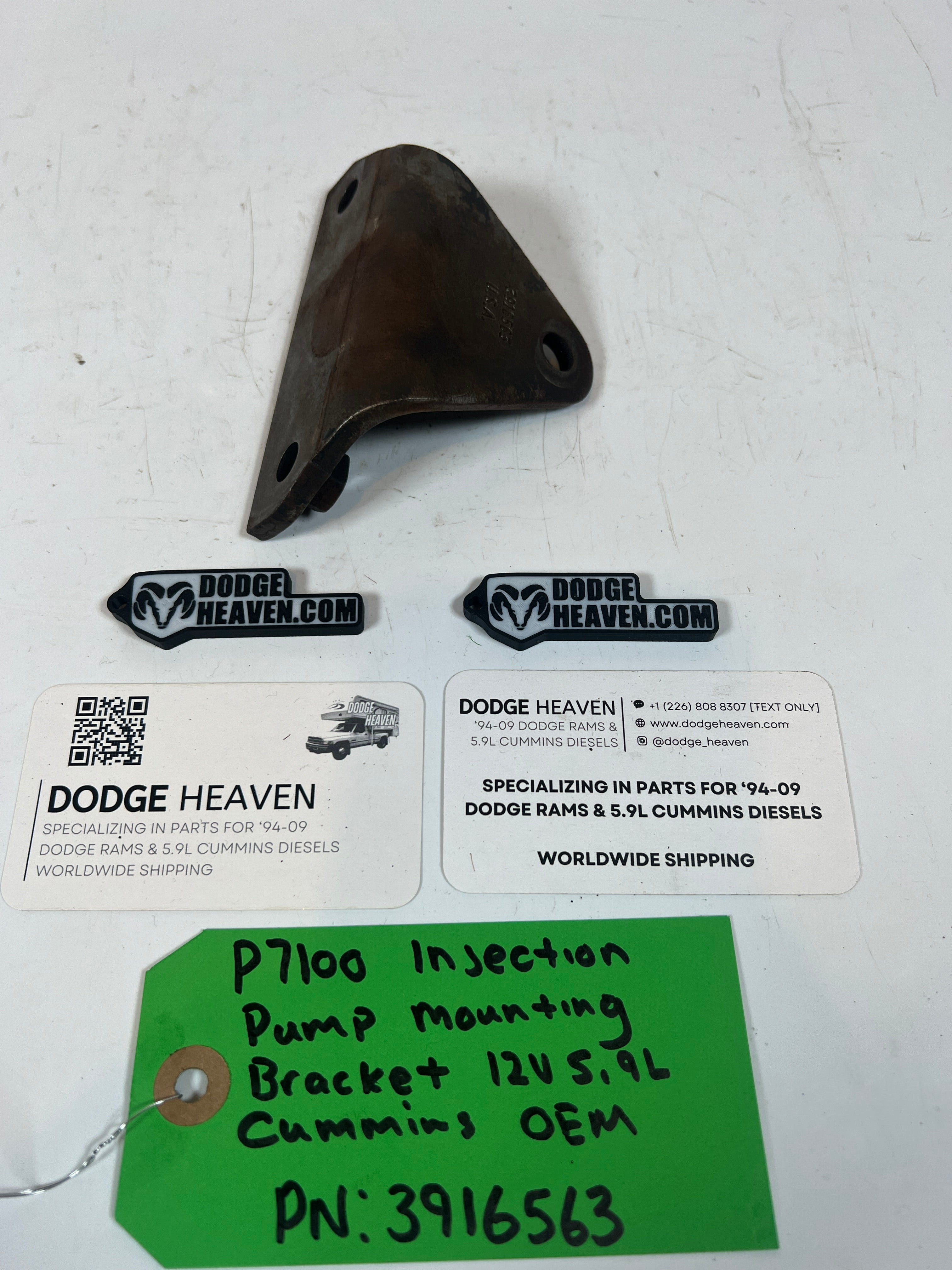 1994-1998 OEM Bosch p7100 P Pump Mounting Bracket 12V 5.9L Cummins