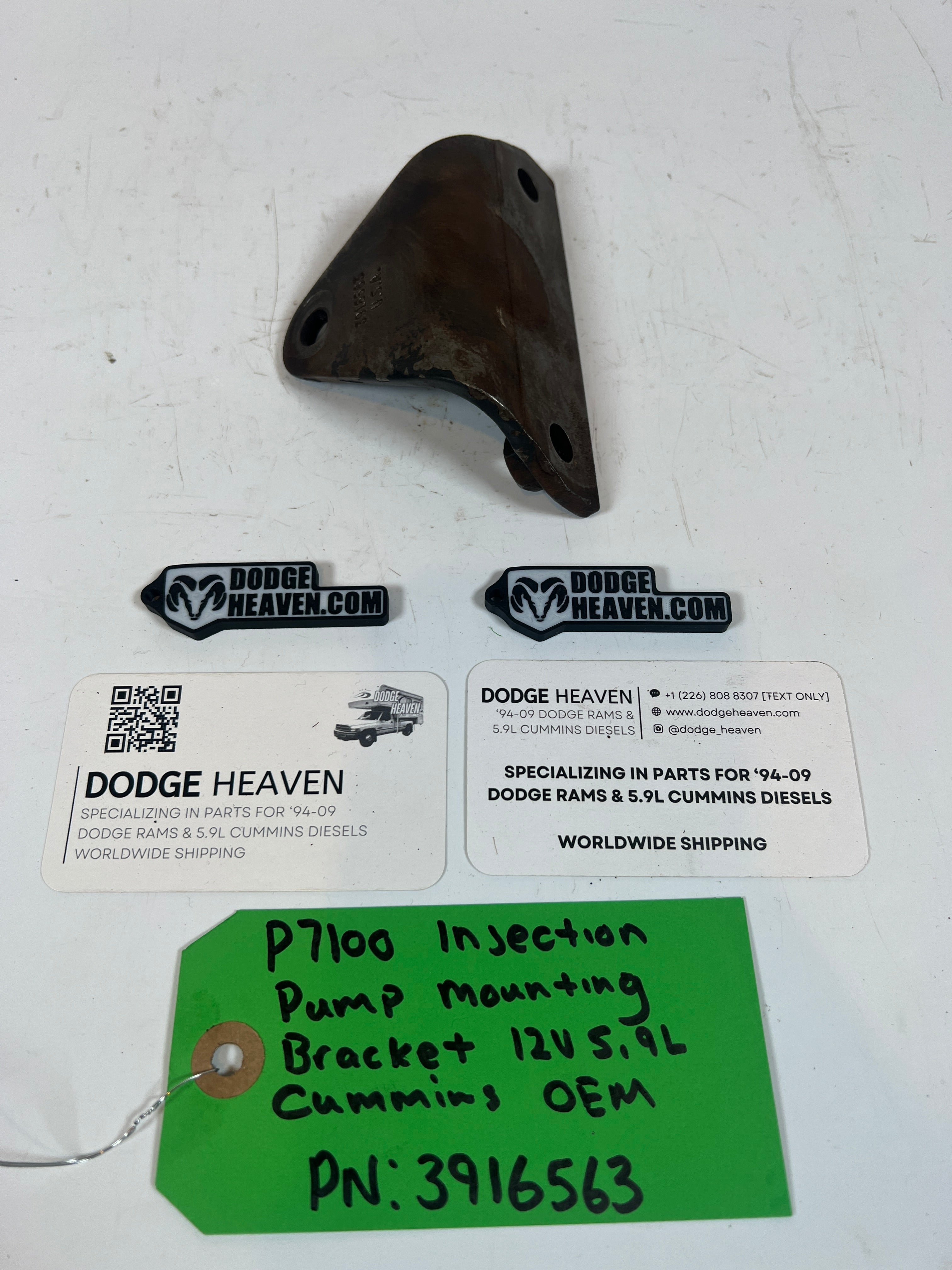 1994-1998 OEM Bosch p7100 P Pump Mounting Bracket 12V 5.9L Cummins