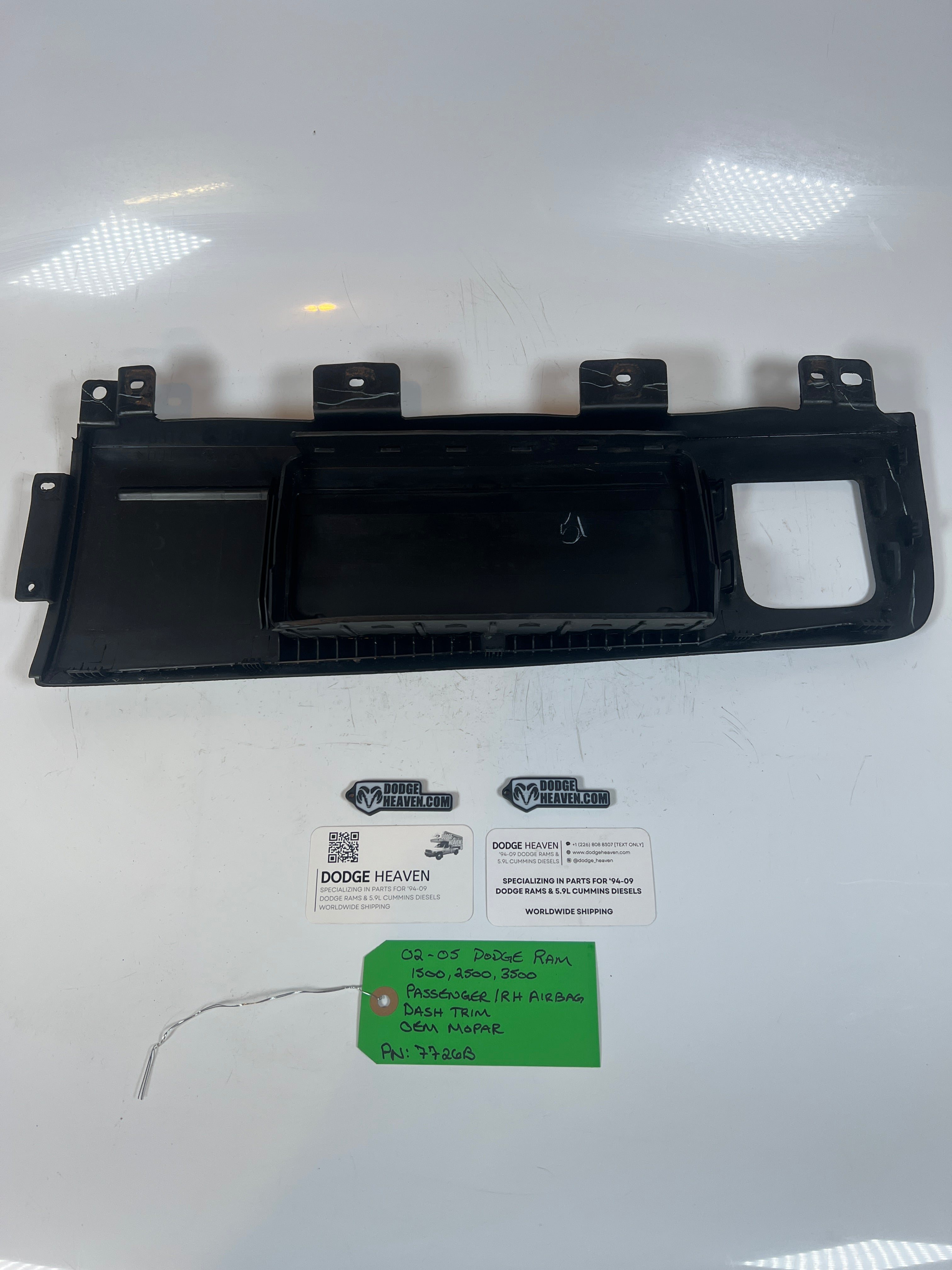 2002-2005 Dodge Ram 1500-3500 Passenger Dash Board Air Bag Trim Dark Grey