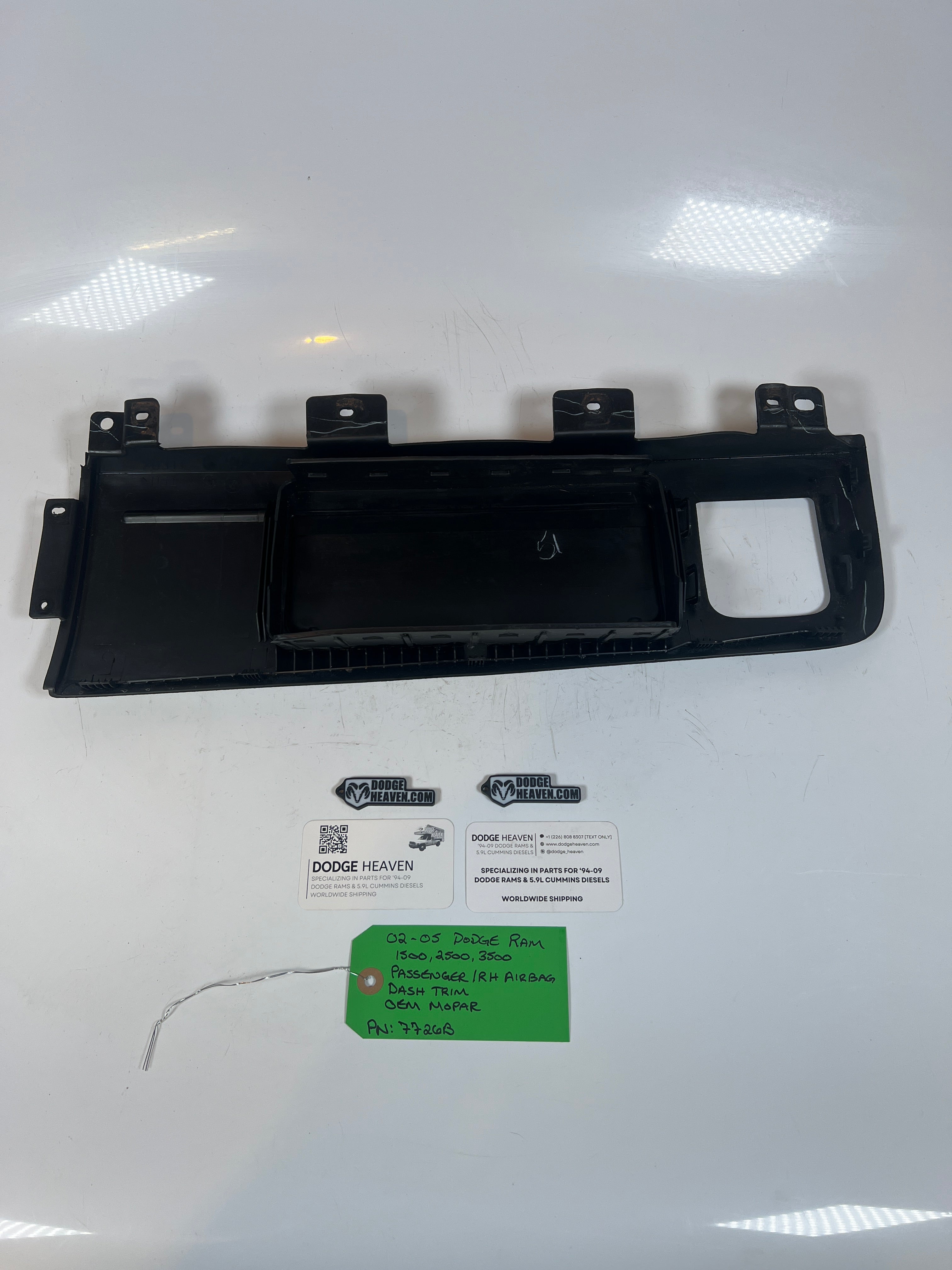 2002-2005 Dodge Ram 1500-3500 Passenger Dash Board Air Bag Trim Dark Grey
