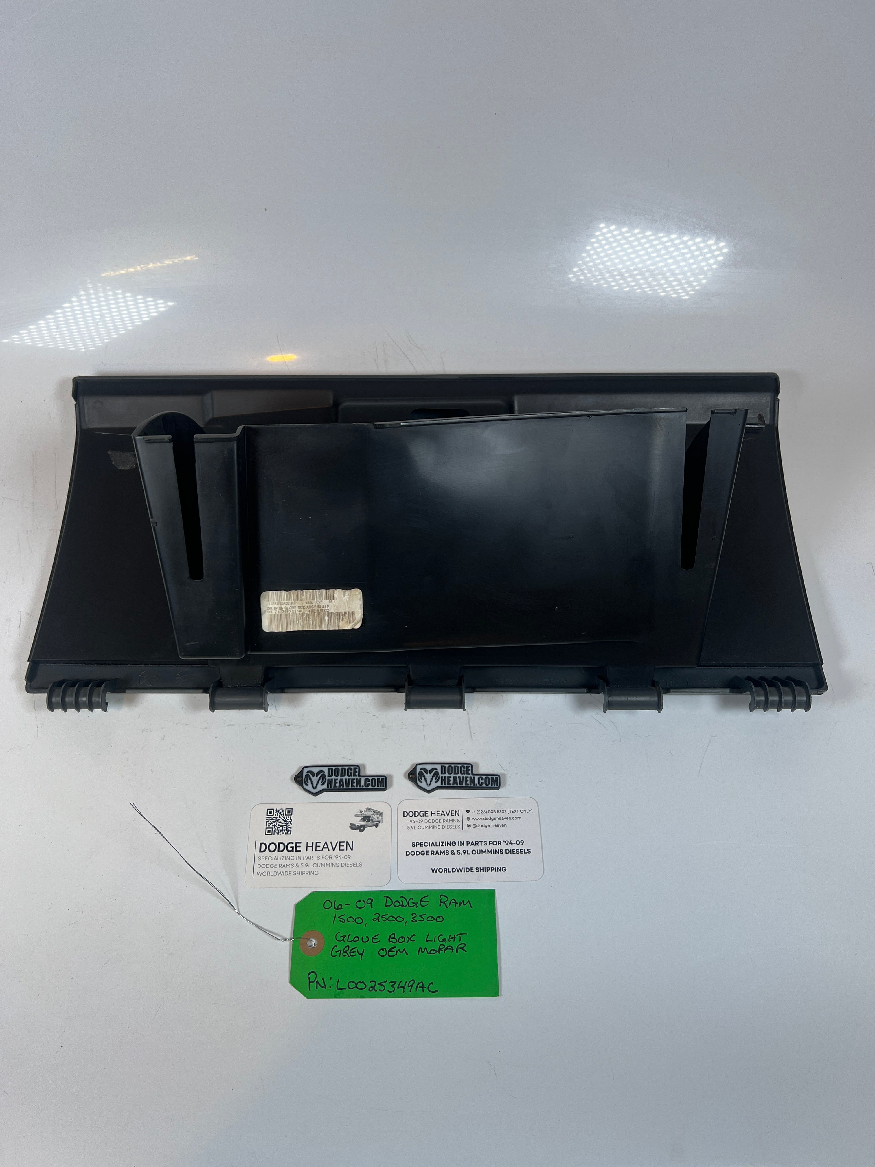 2006-2009 Dodge Ram 1500-3500 Glove Box Light Grey