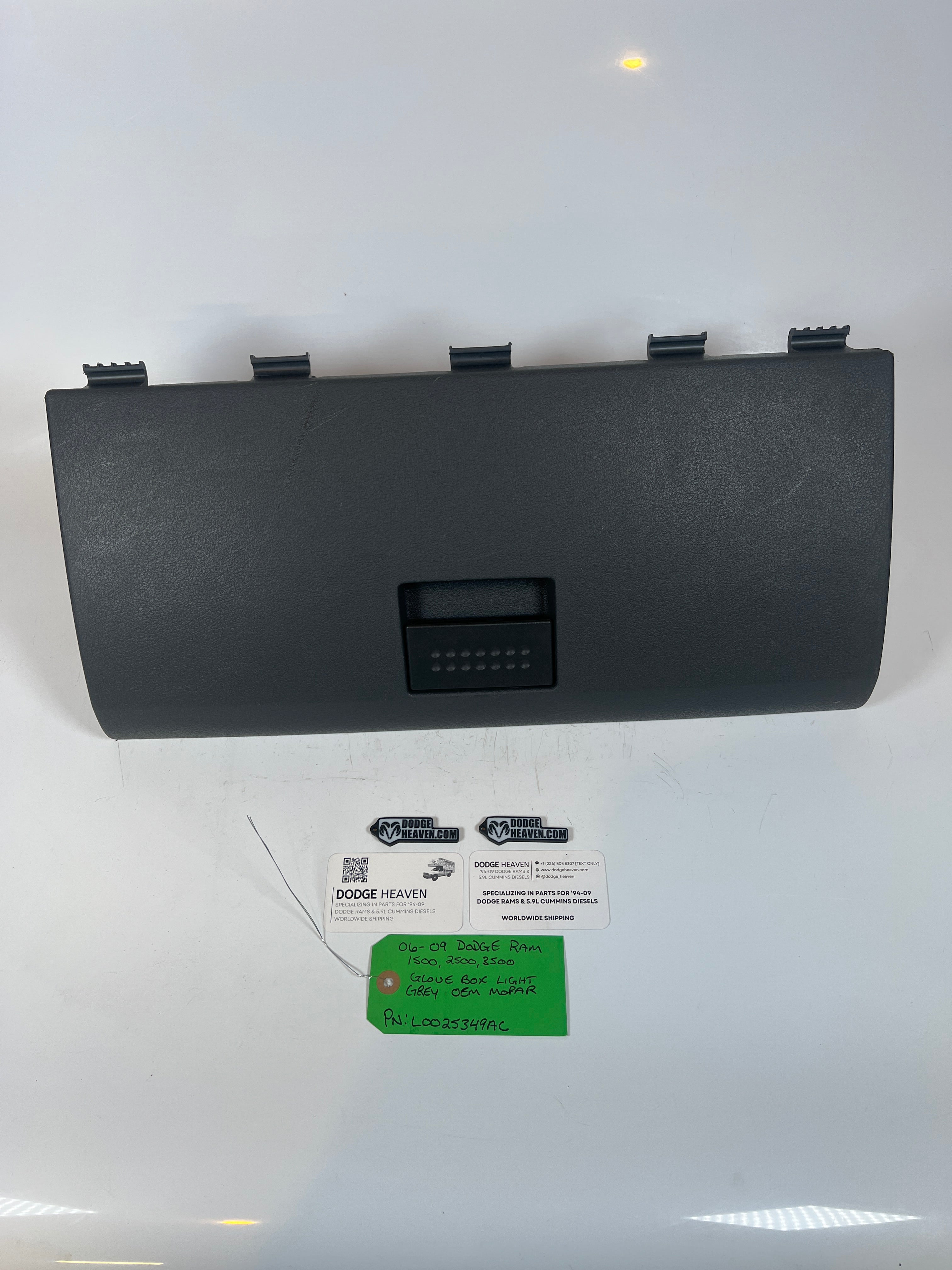 2006-2009 Dodge Ram 1500-3500 Glove Box Light Grey