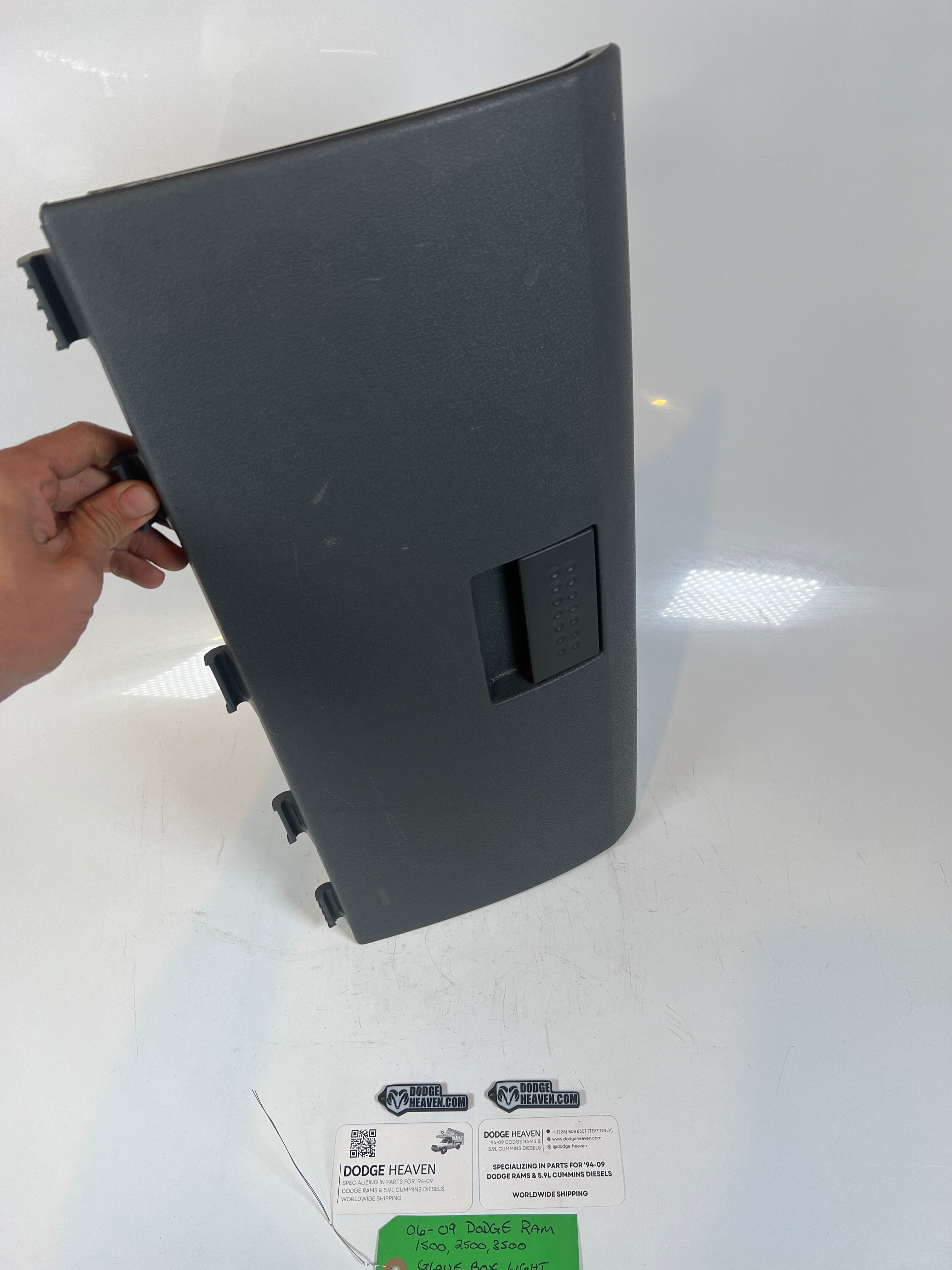 2006-2009 Dodge Ram 1500-3500 Glove Box Light Grey