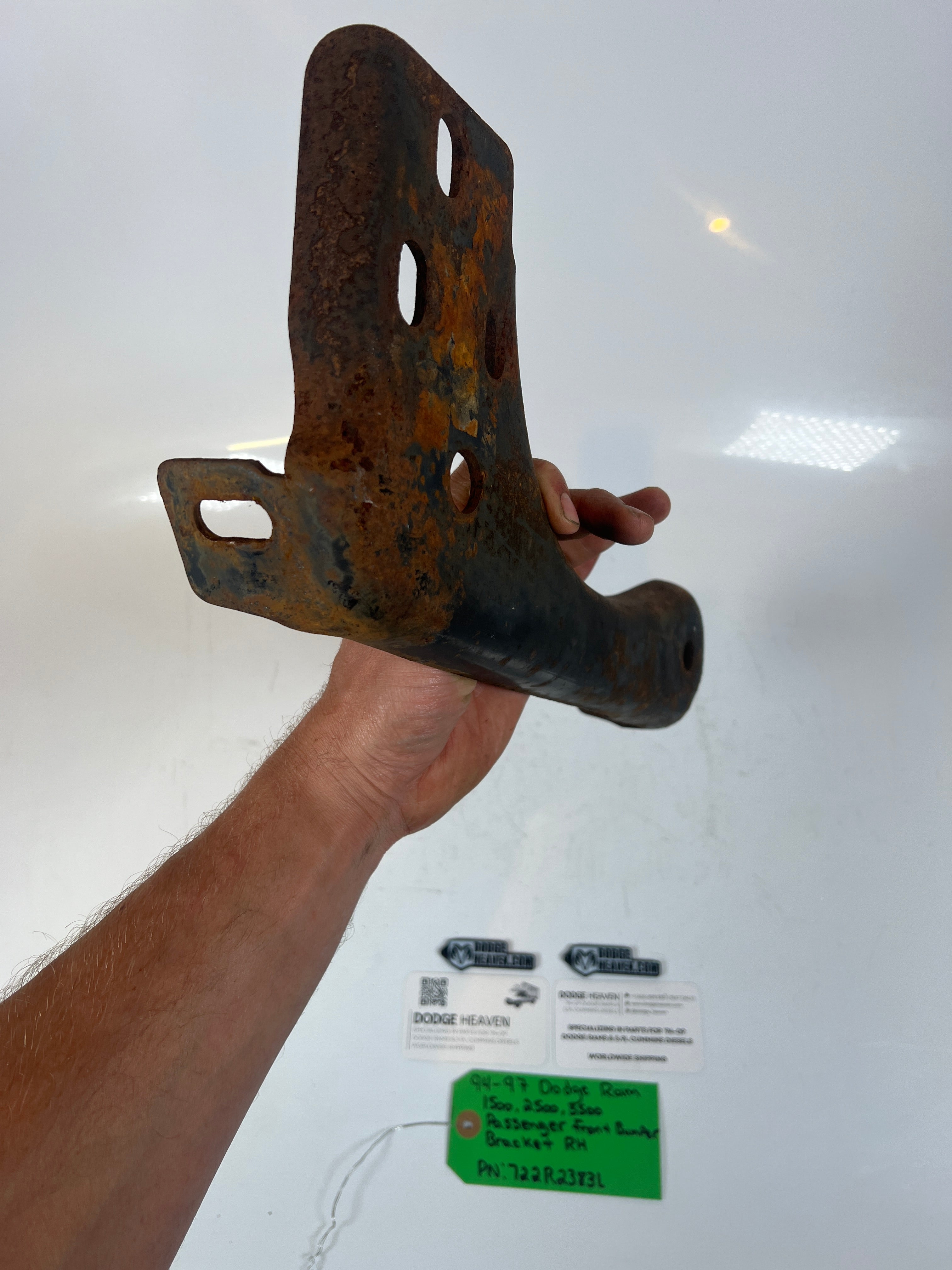 1994-1996 Dodge Ram 1500-3500 Front Bumper Bracket Passenger RH