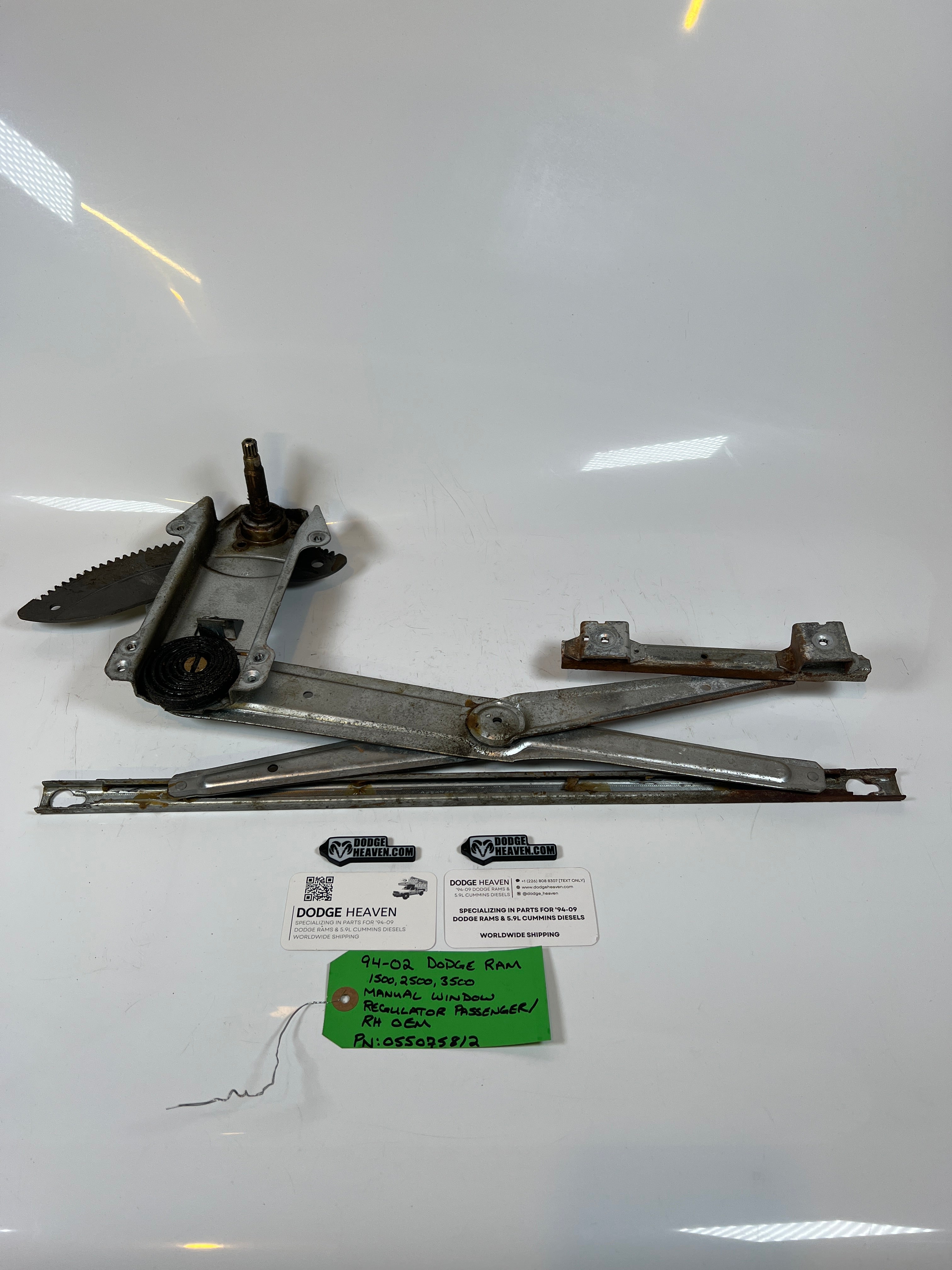 1994-2002 Dodge Ram 1500-3500 Manual Window Regulator Assembly Passenger RH