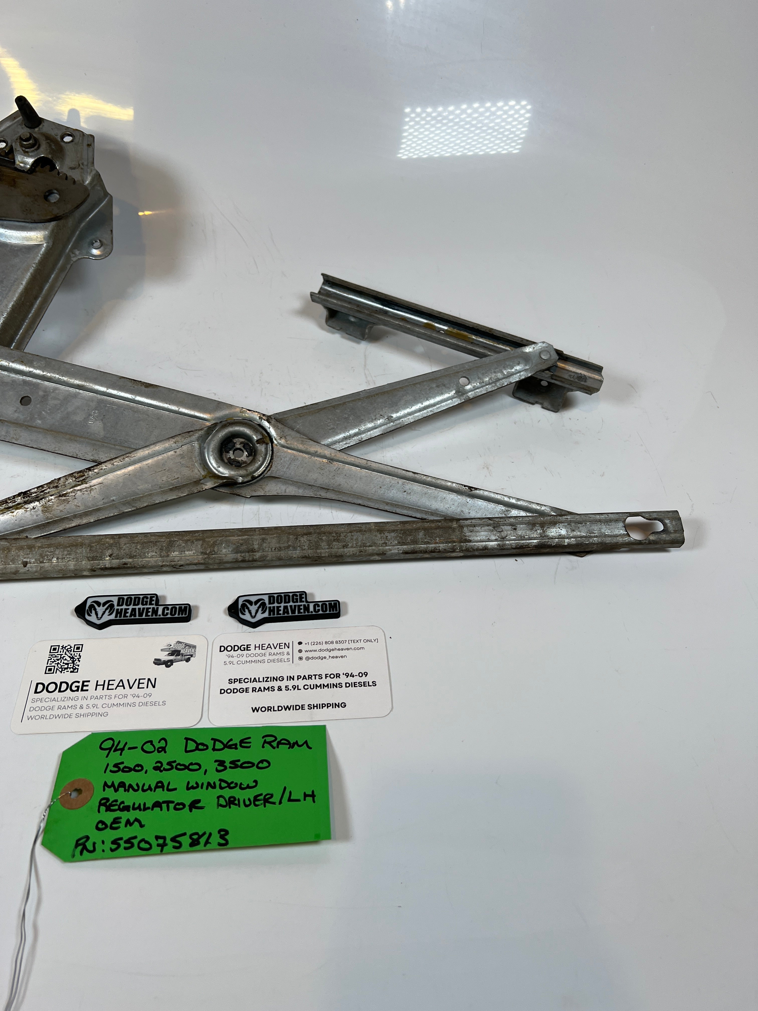 1994-2002 Dodge Ram 1500-3500 Manual Window Regulator Assembly Driver LH