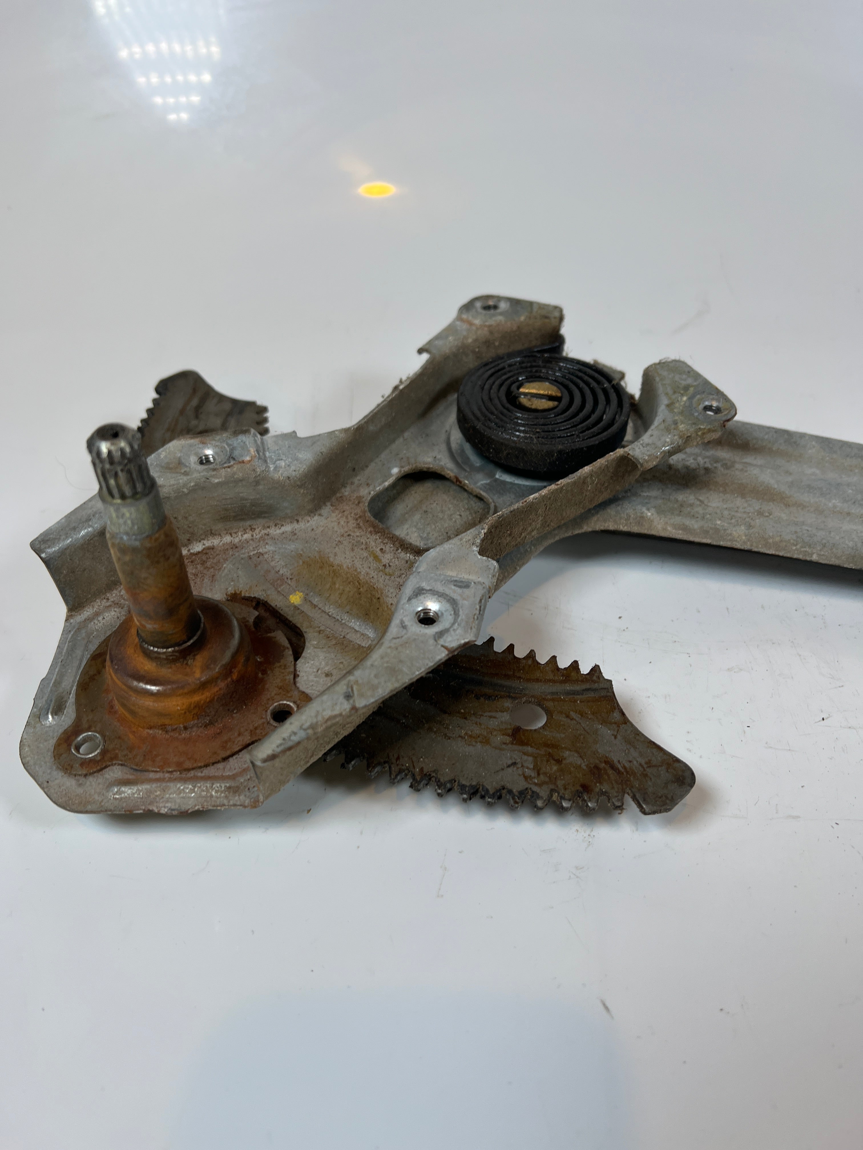 2002-2009 Dodge Ram 1500-3500 Manual Window Regulator Front Driver LH